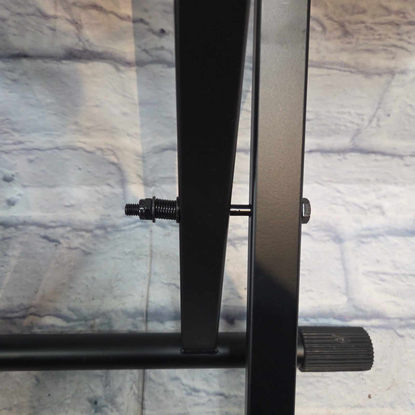 Unkown Amp Stand Amp Stand