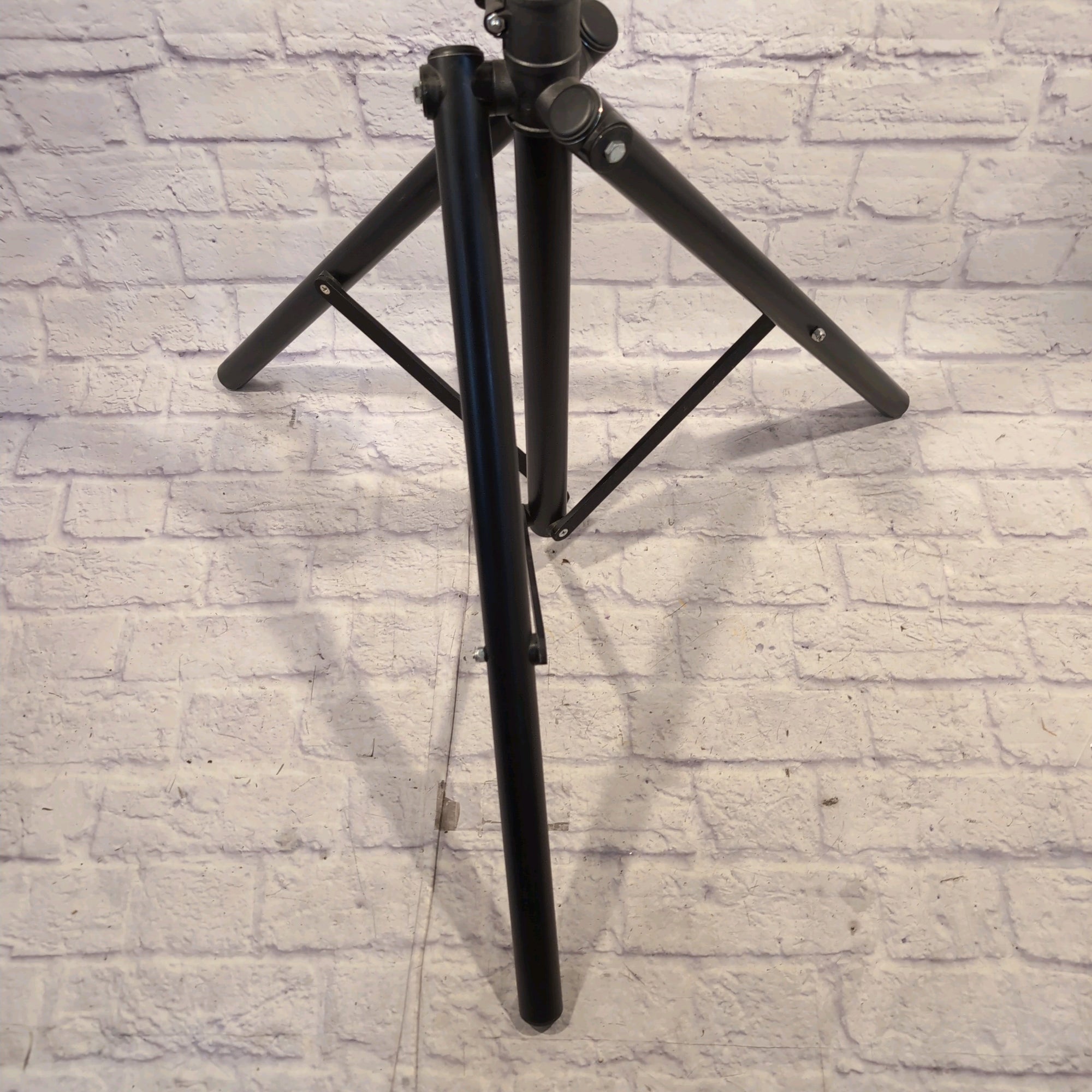 Ultimate Support Ultilock Speaker Stand