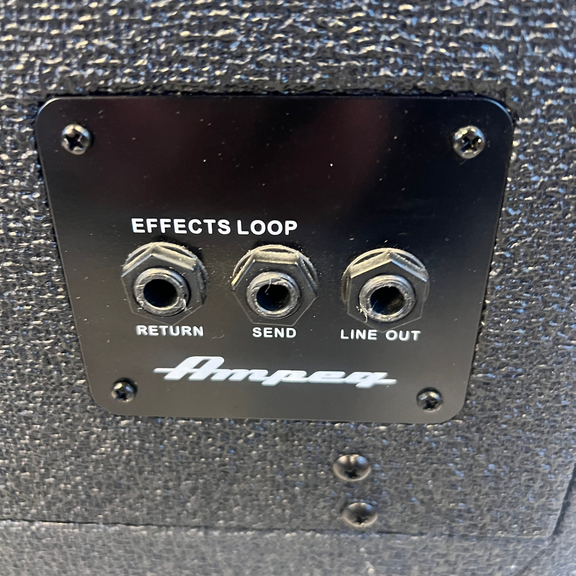 Ampeg BA-108 Bass Combo Amp