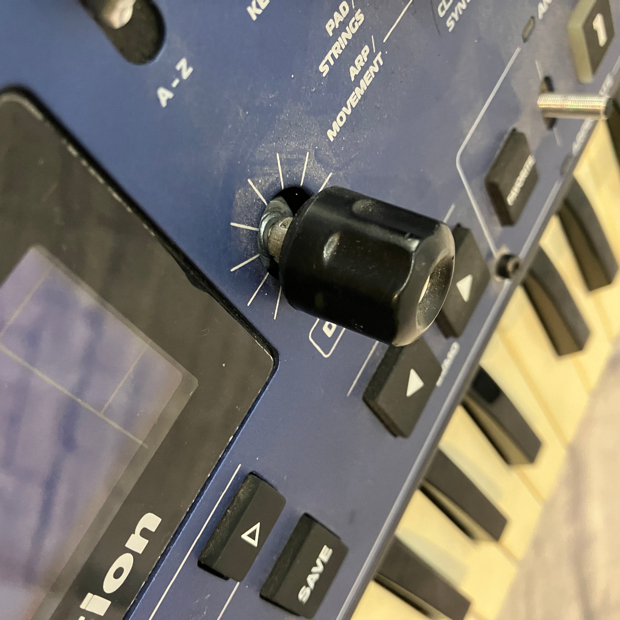 Novation Mini Nova Synthesizer