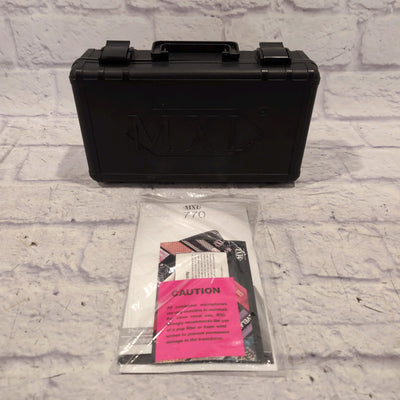 MXL 770 Small-Diaphragm Cardioid Condenser Vocal Microphone Black w/ Shockmount and Case