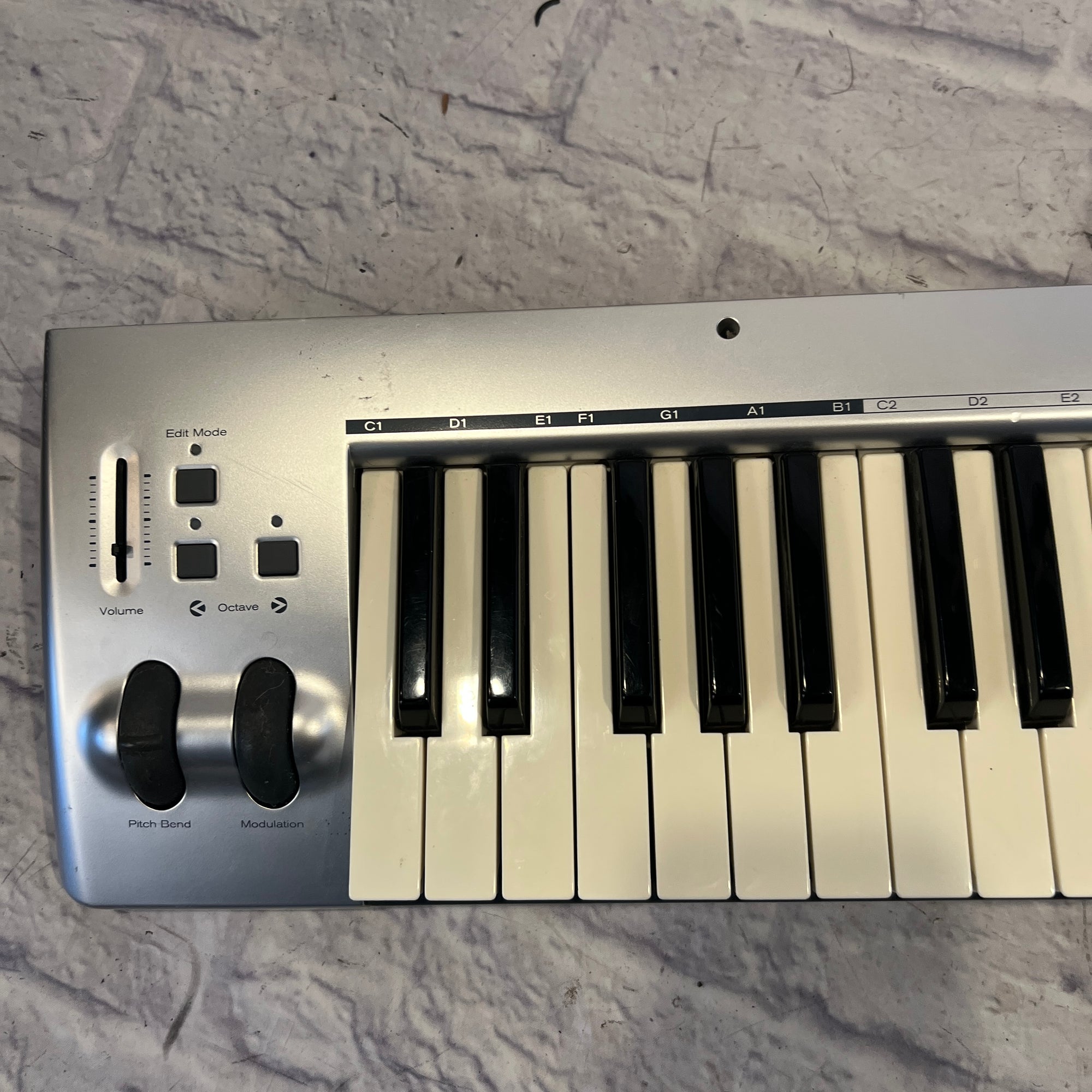 M-Audio Keystudio 49 49-Key USB MIDI Controller