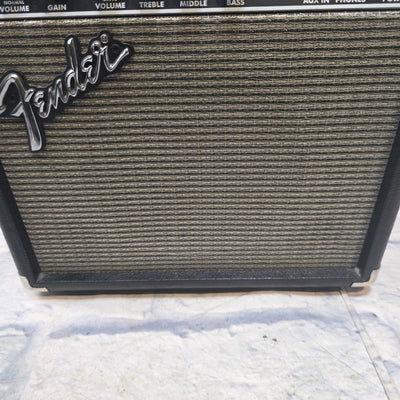 Fender Frontman 15G Guitar Combo Amp