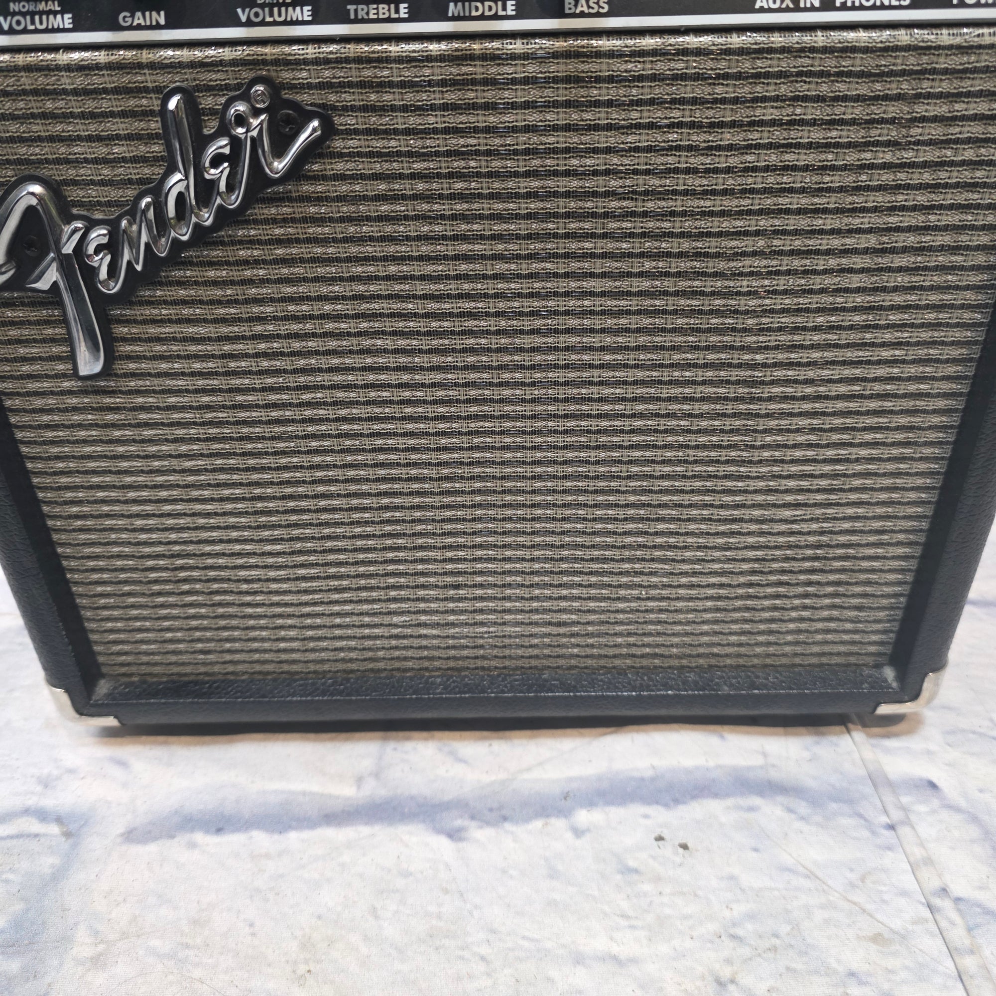 Fender Frontman 15G Guitar Combo Amp