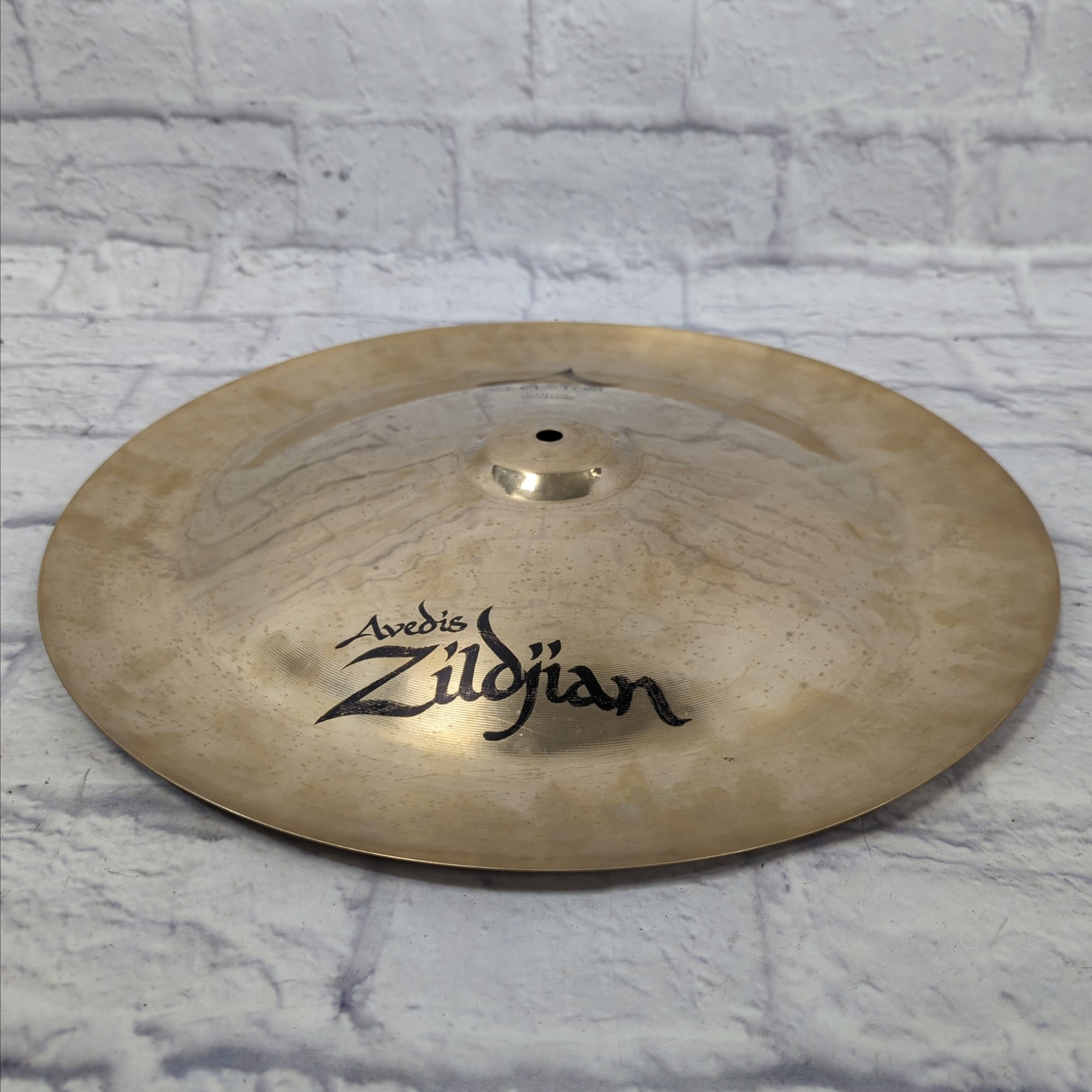 Zildjian 18 A Custom China Cymbal CRACKED