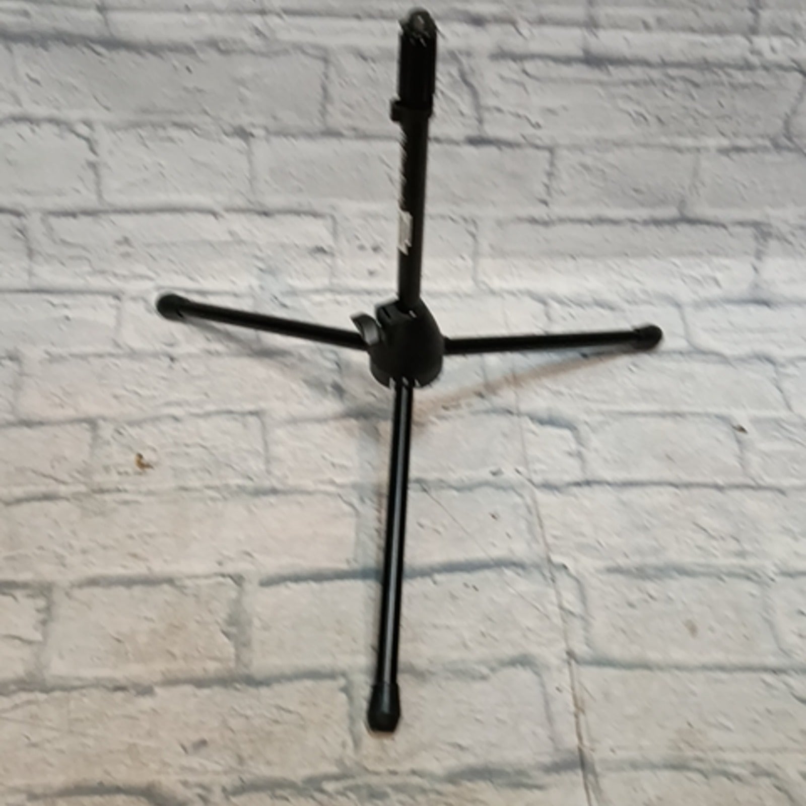 On Stage (Short) Straight Mic Stand