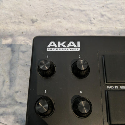 Akai MPD218 Controller