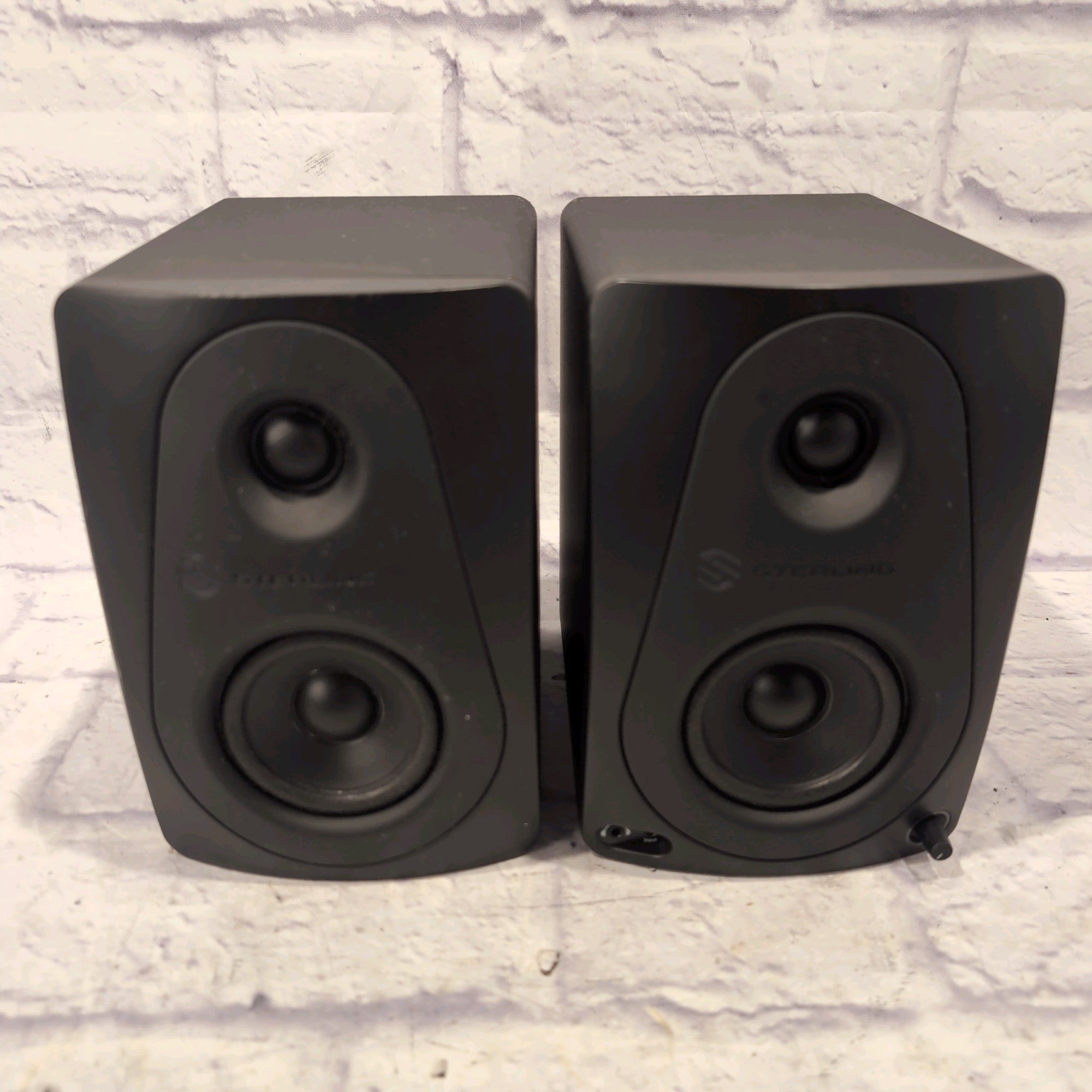 Sterling MX3 Powered Studio Monitor Pair