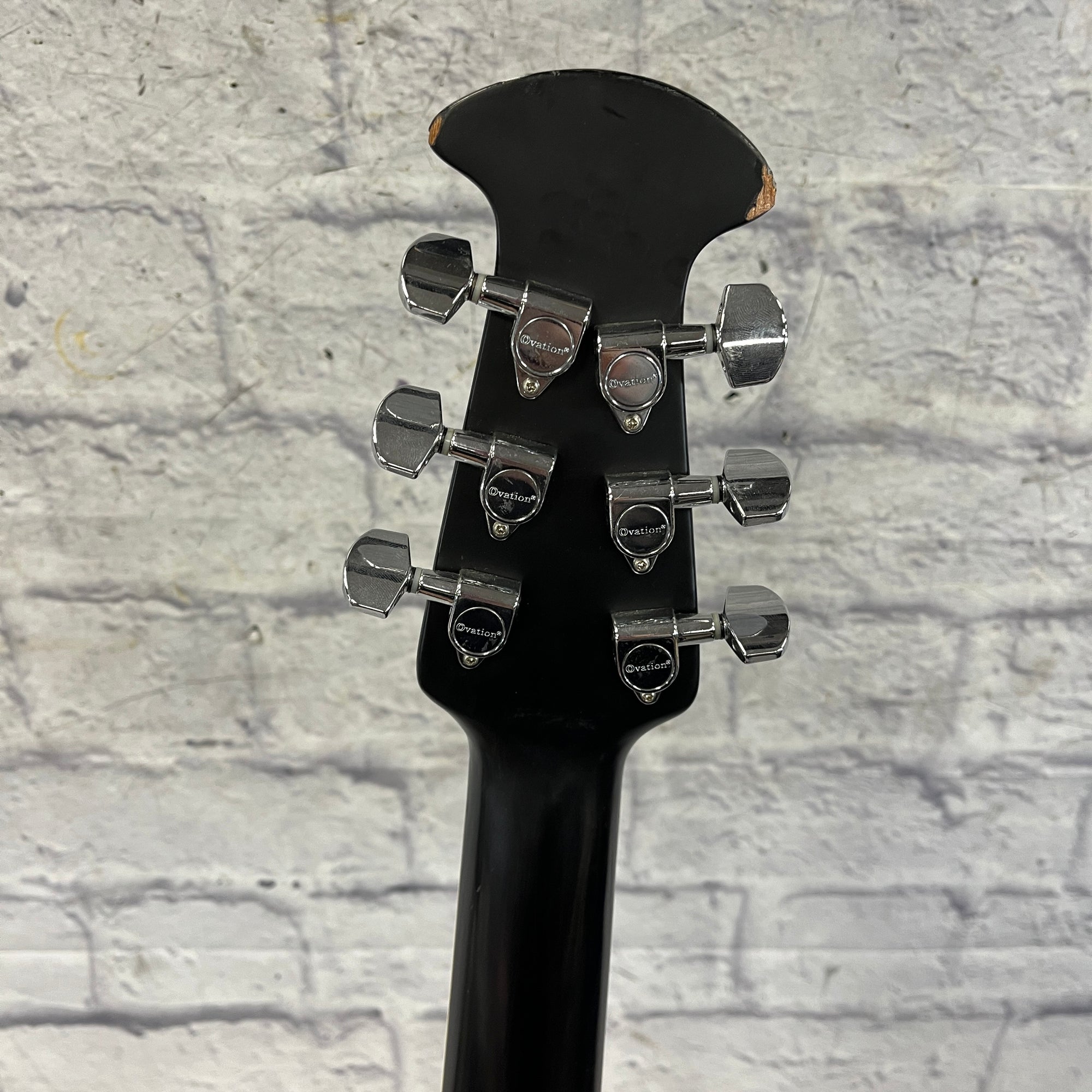 Ovation Celebrity CC057 Acoustic Guitar - Evolution Music