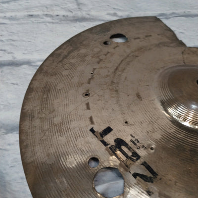 Zildjian ZBT 16" Crash Cymbal CRACKED