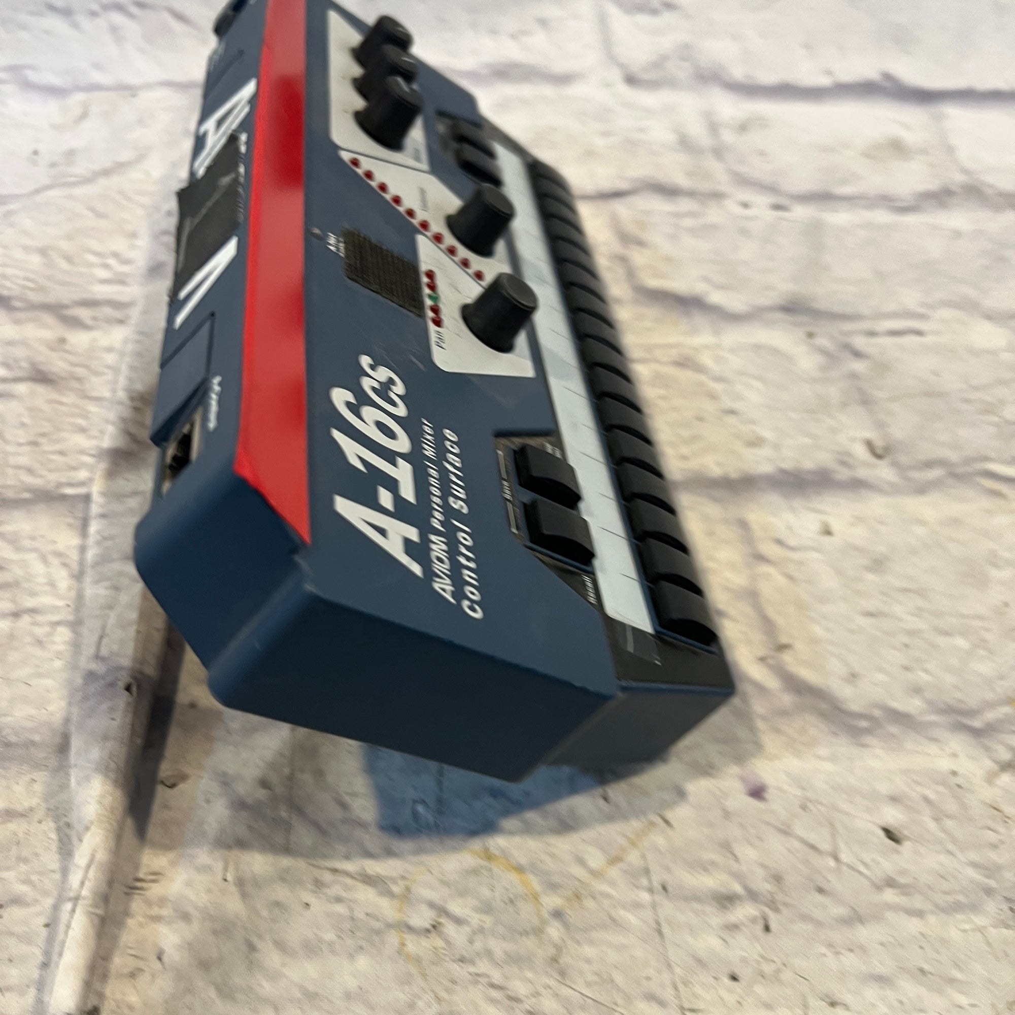 Aviom A-16CS Personal Mixer Control Surface for A-16R Mixer