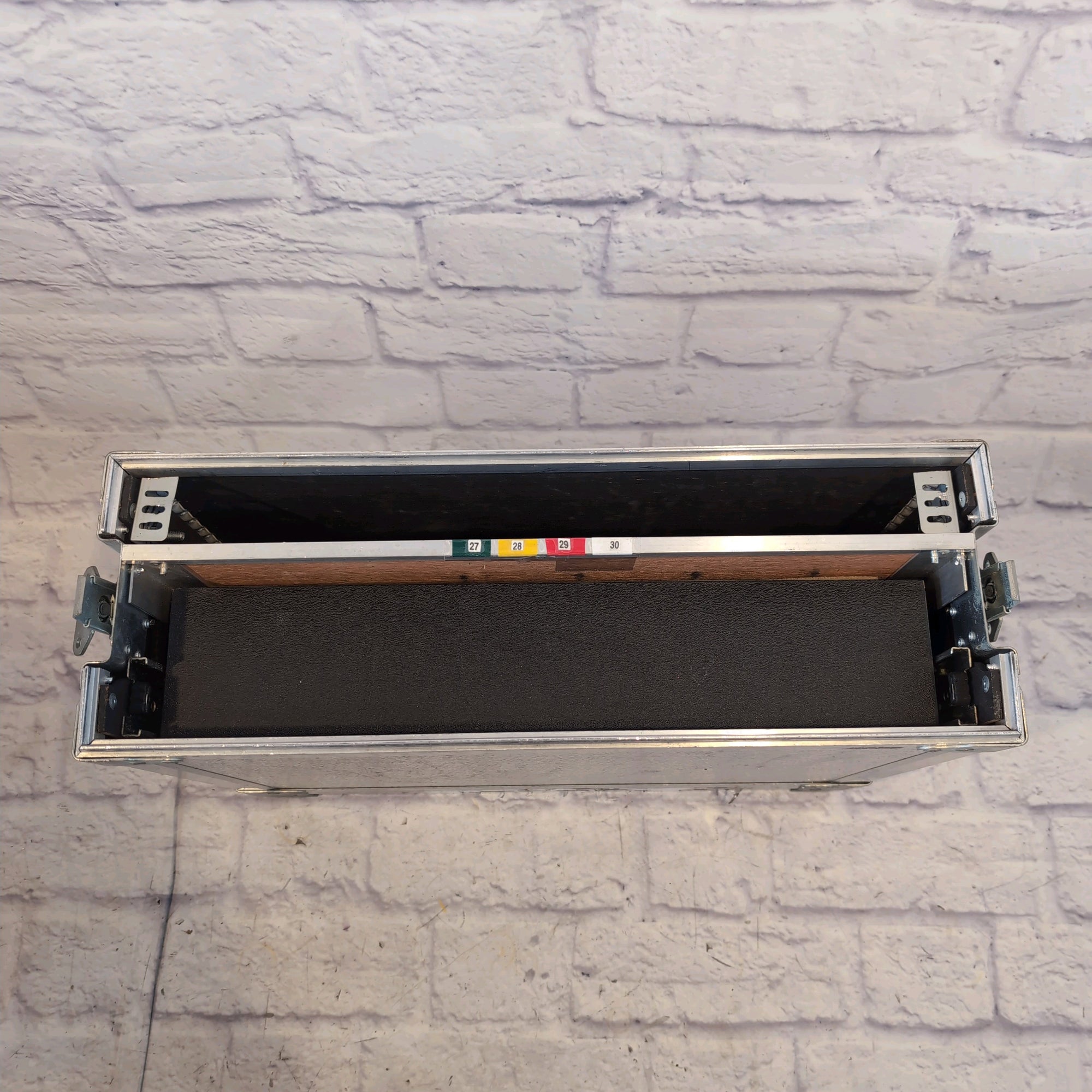 Unknown Microphone Flight Case with Drawer DJ Case