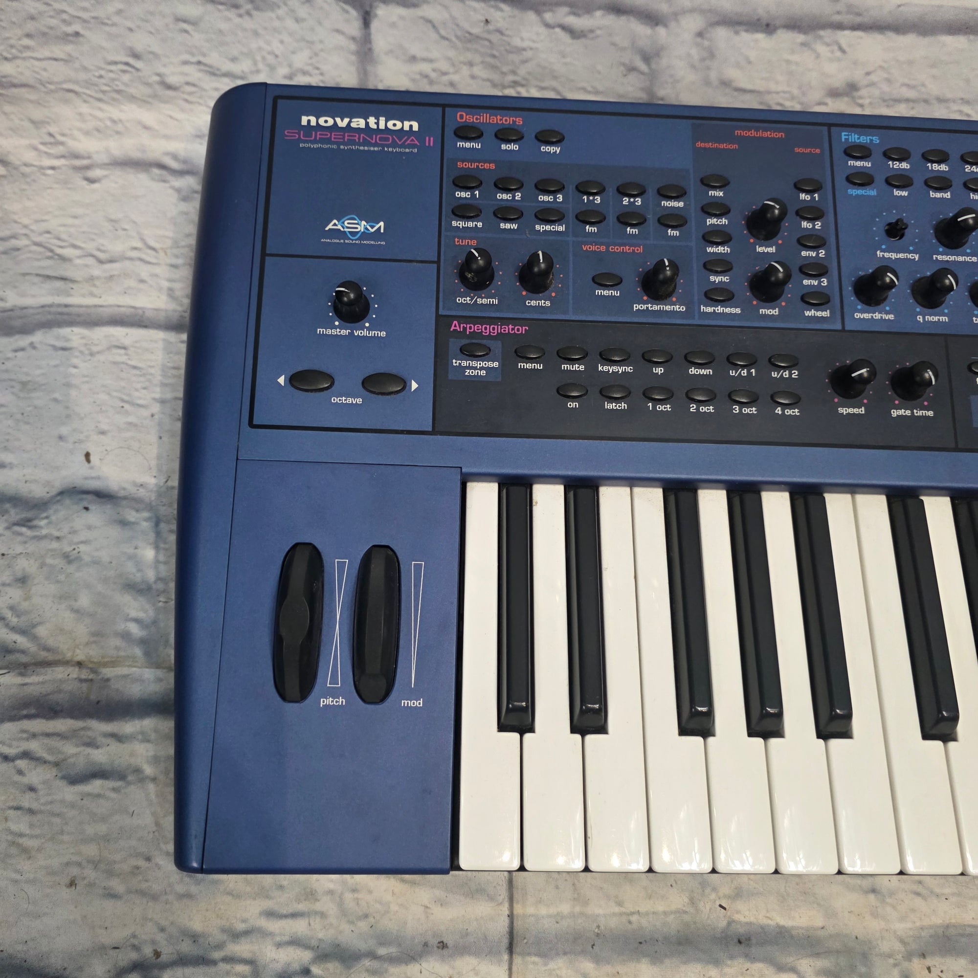 Novation Supernova II 61-key 24-voice Analog Synth