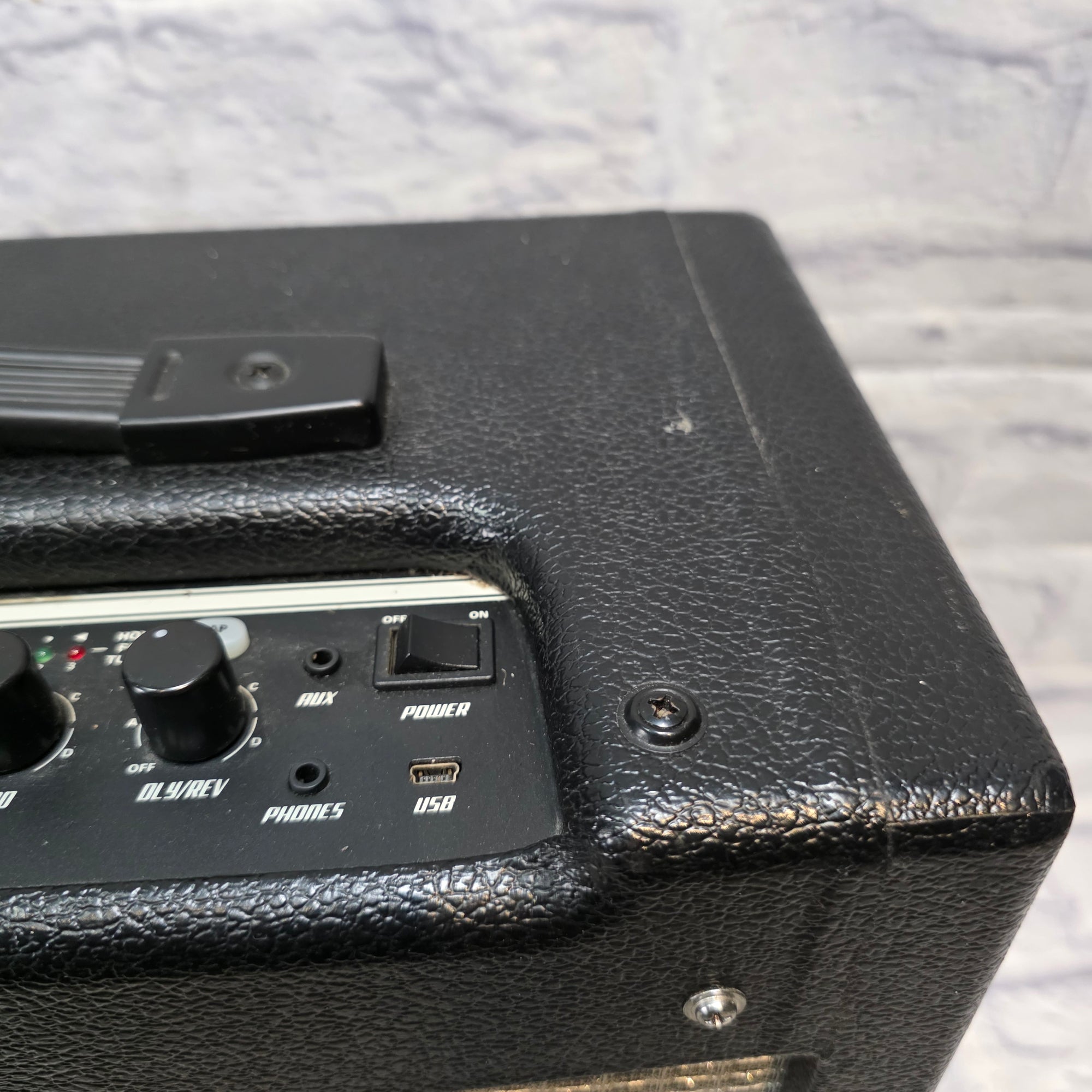 Fender  Mustang v.2 Guitar Combo Amp