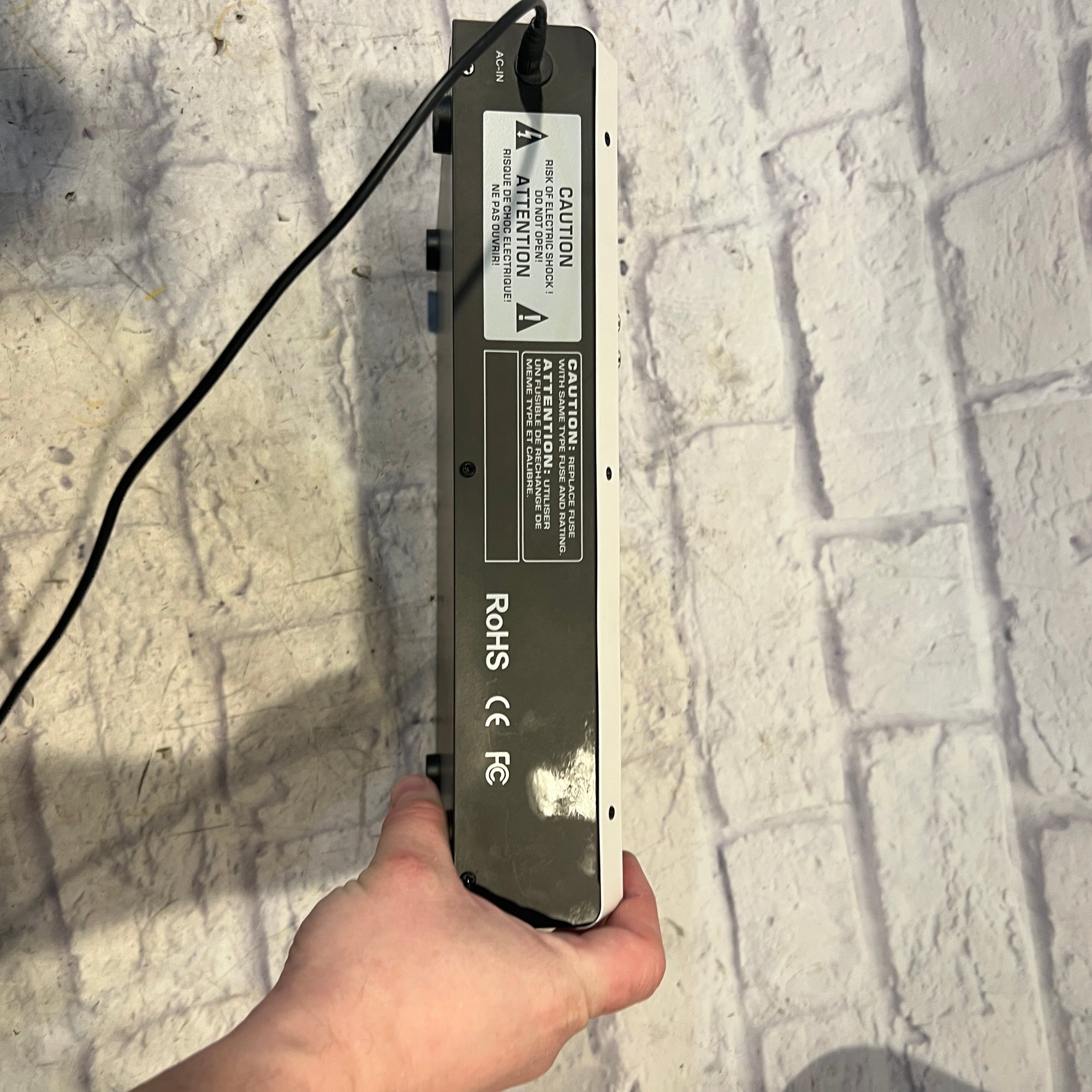 Riworal UX06-BT 6 Channel Passive Mixer with fx and Bluetooth