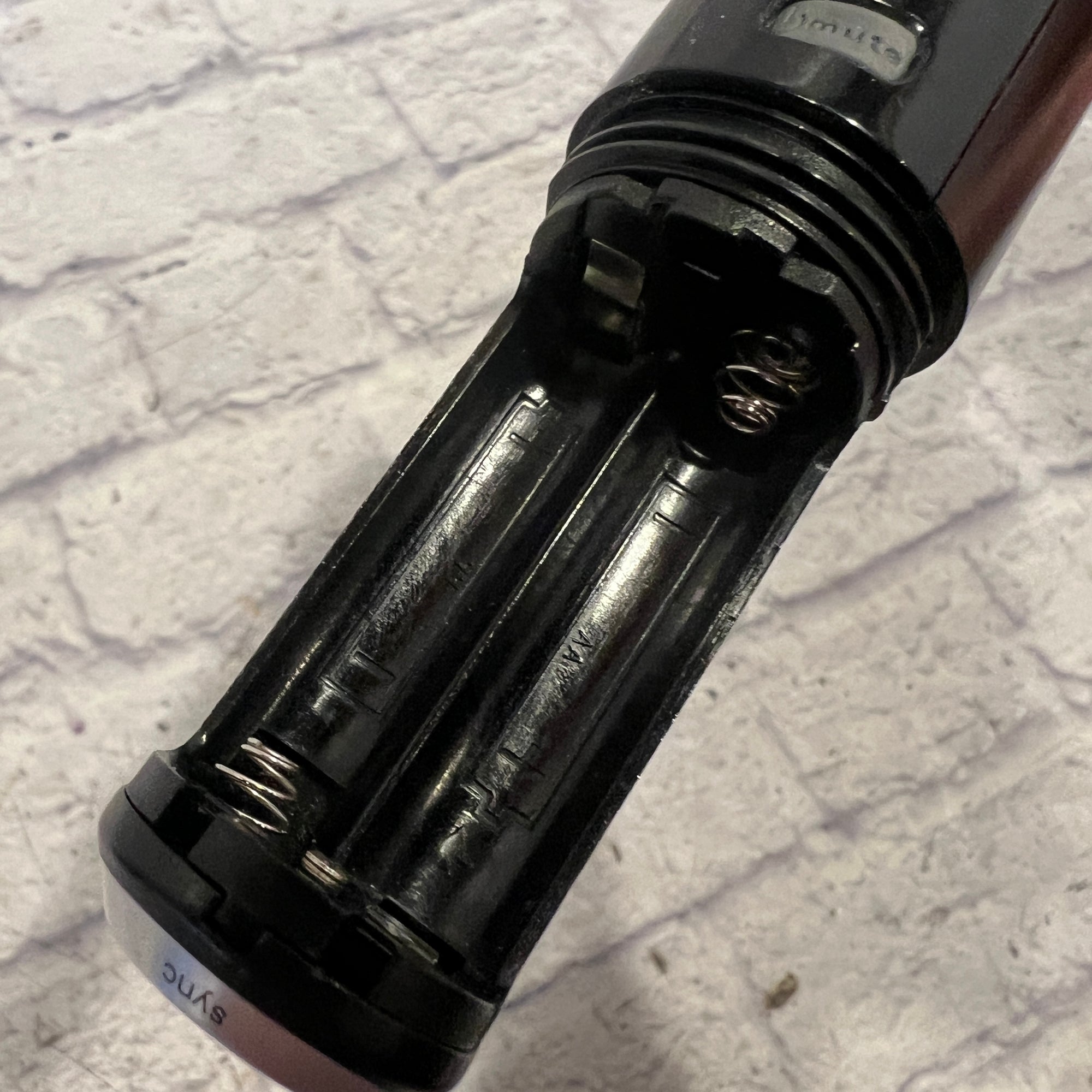 Shure PGX2 H6 Wireless Handheld Microphone 524-542 mhz