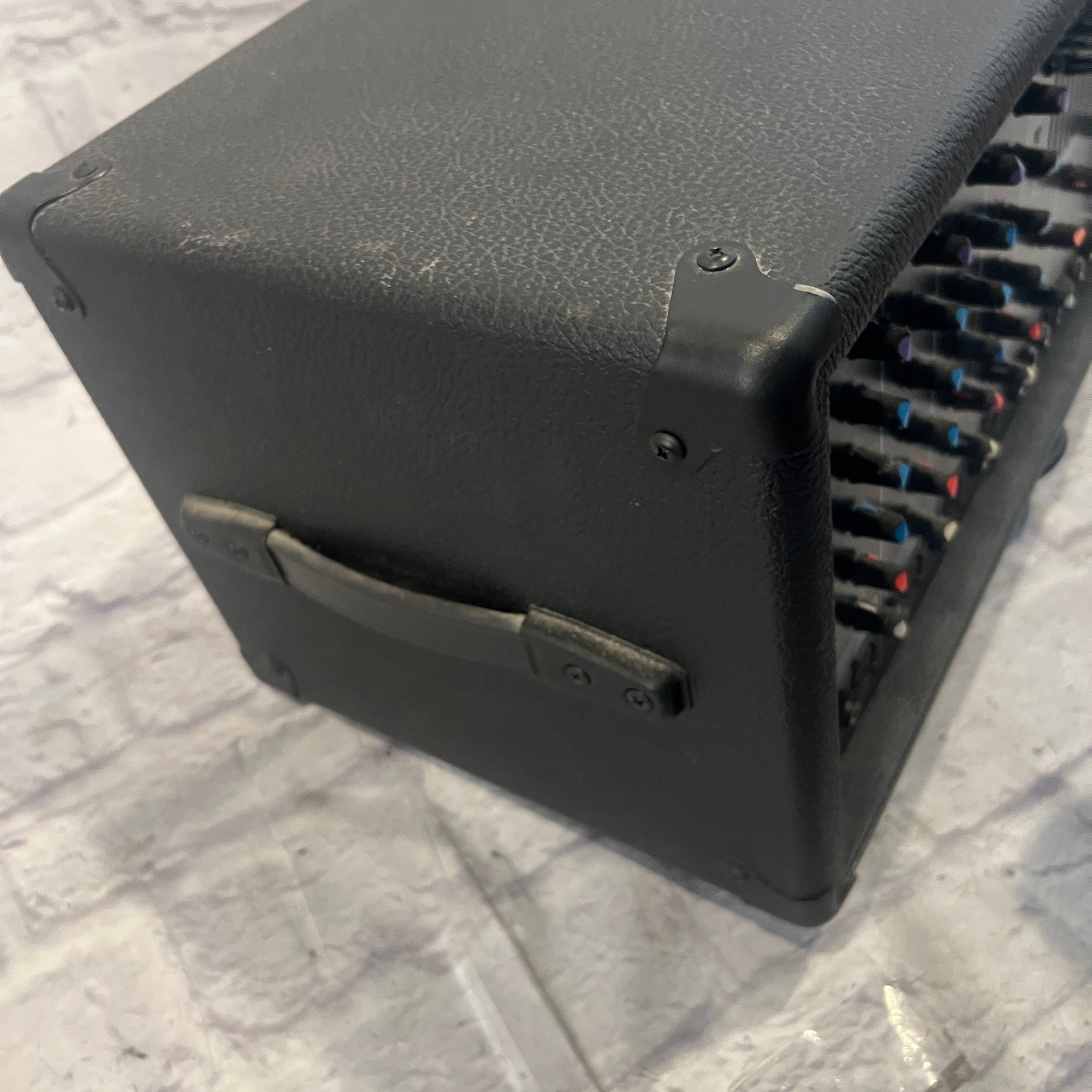 Fender Sunn SR4150P Powered Mixer