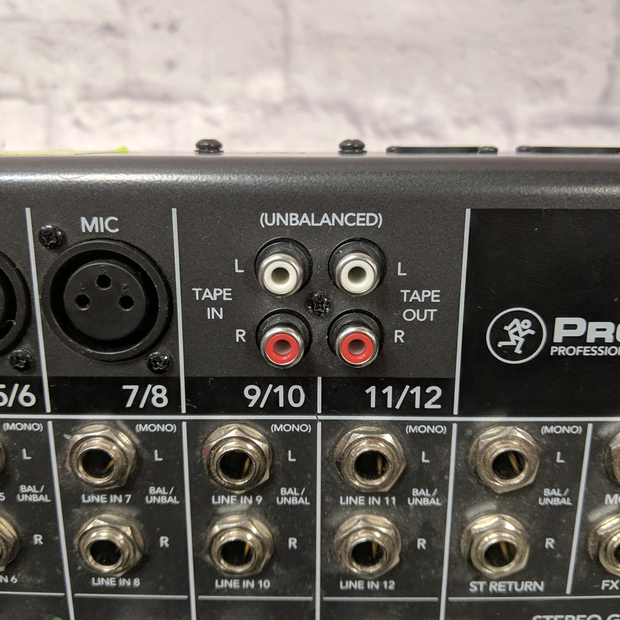 Mackie ProFX12 Eight Channel Mixer