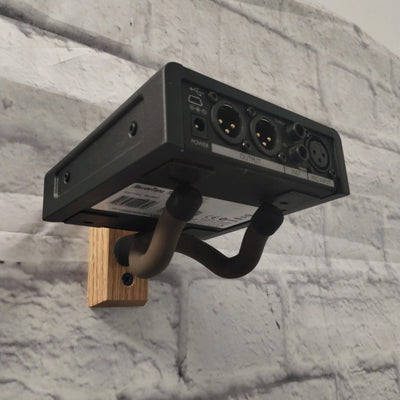 TC Helicon Voicetone Synth Vocal Pedal