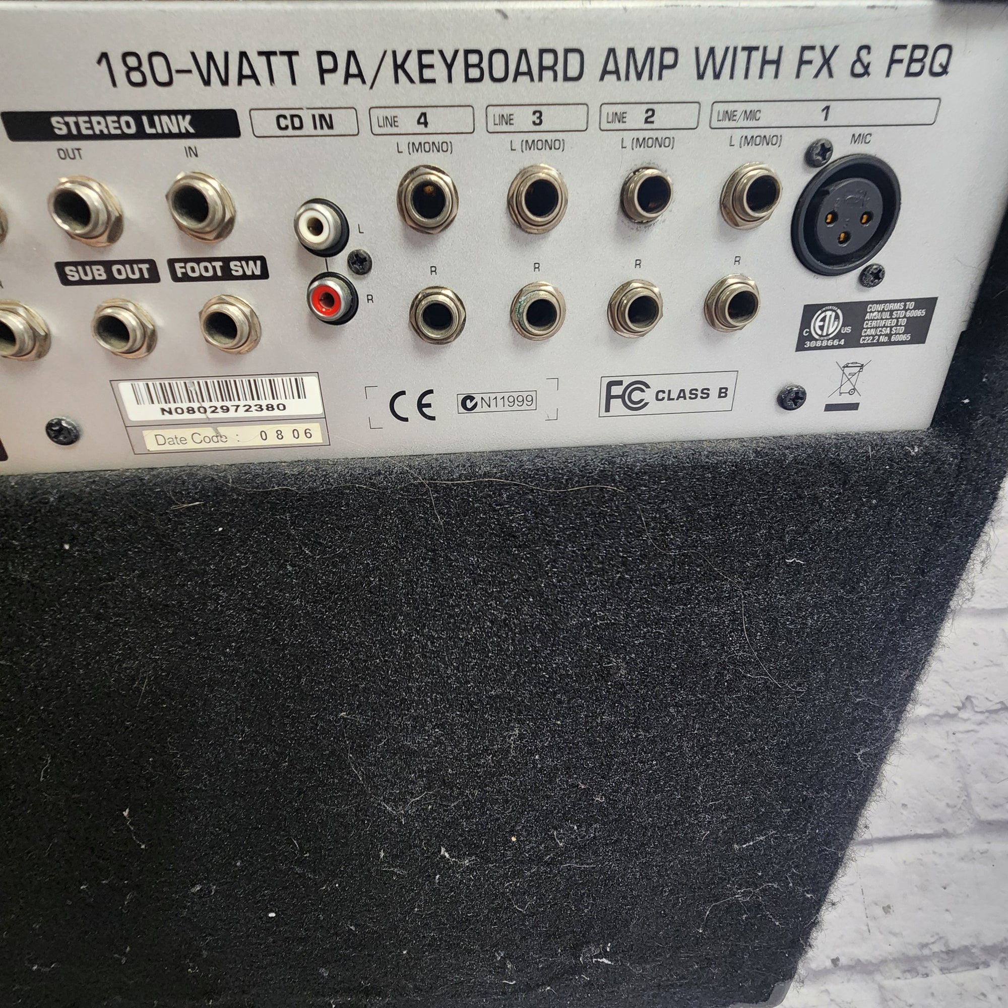 Behringer K1800FX Keyboard Amp