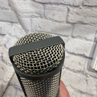 MXL R80 Ribbon Microphone