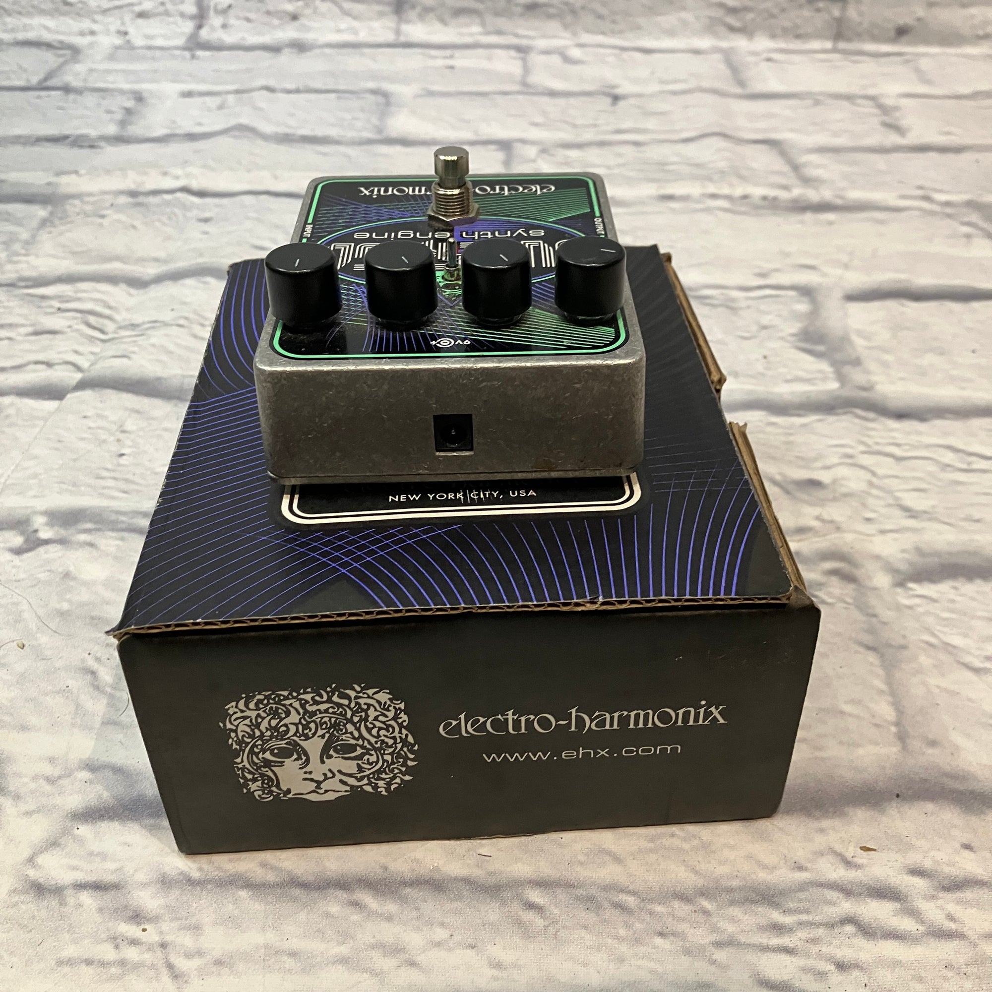 Electro-Harmonix Superego Synth Engine pedal