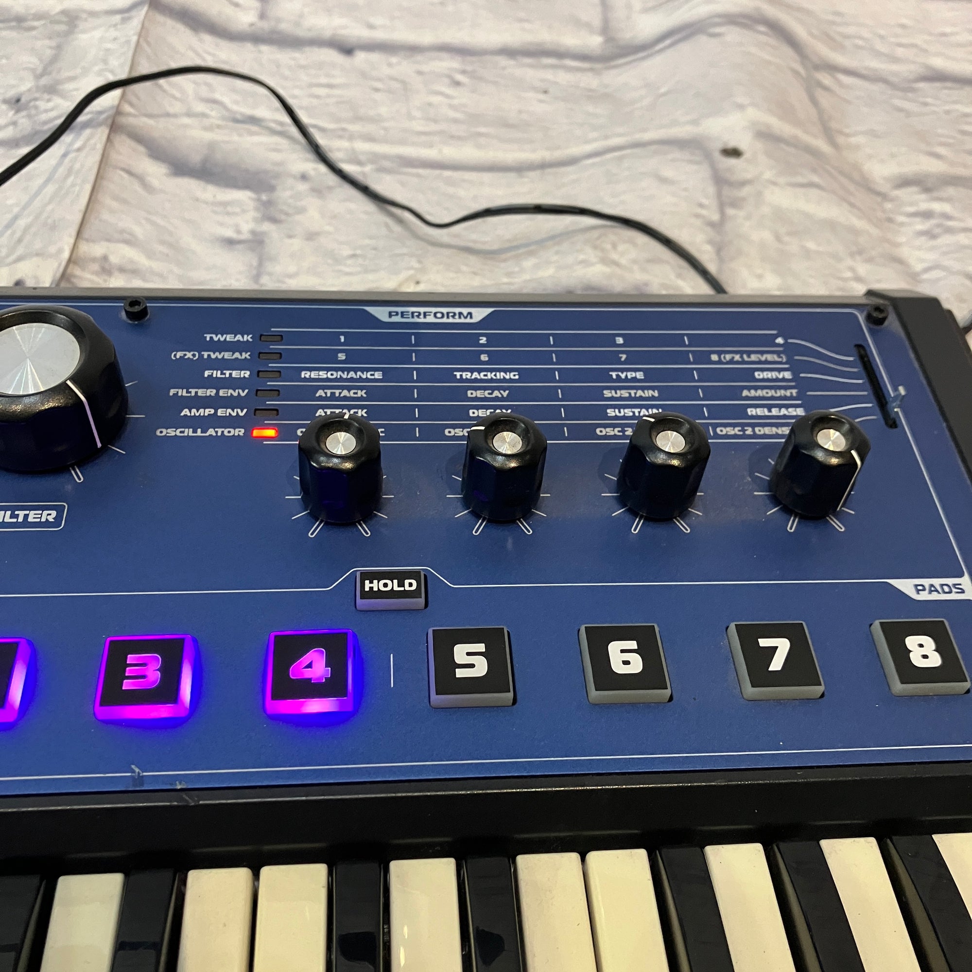 Novation Mini Nova Synthesizer