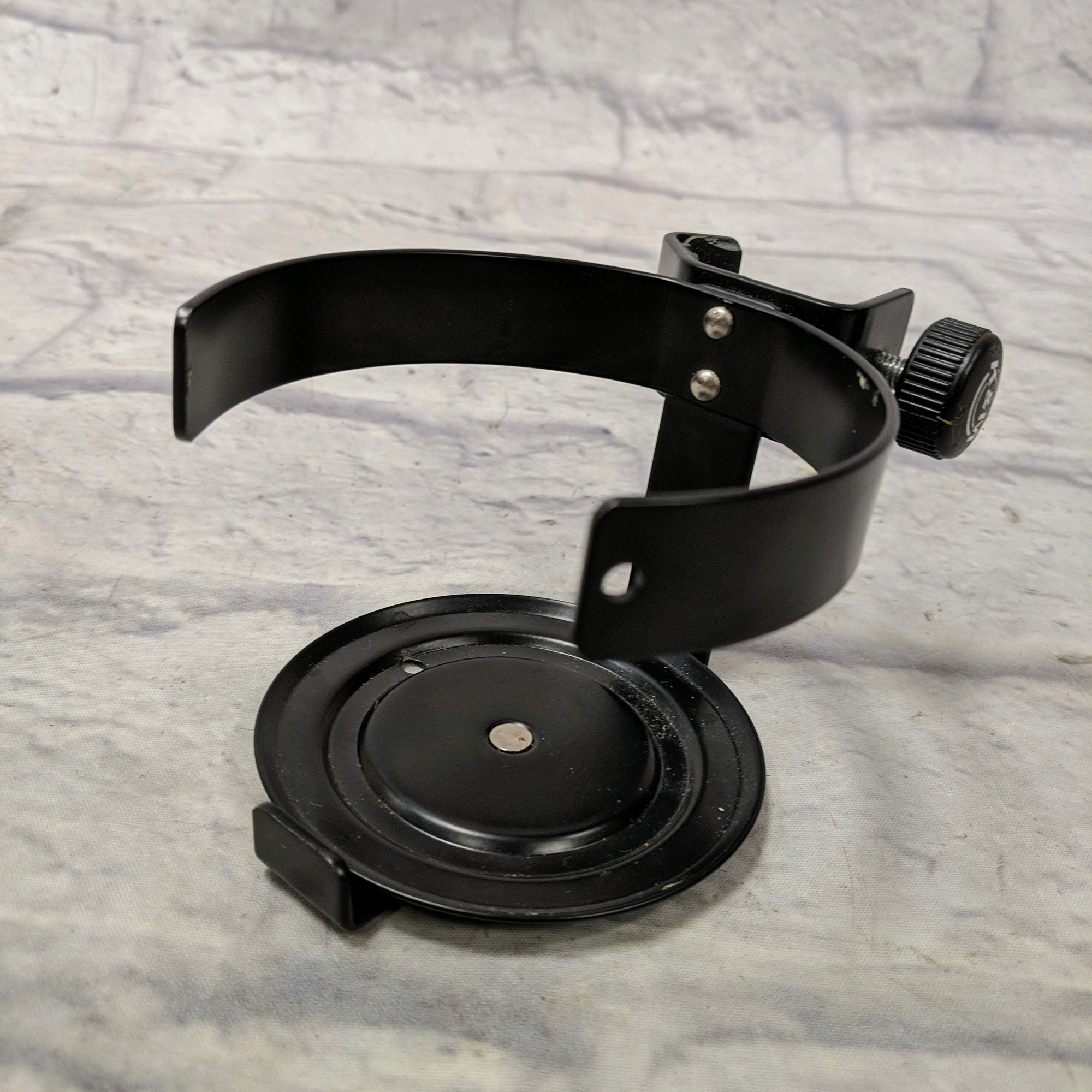 K&M Cup Holder