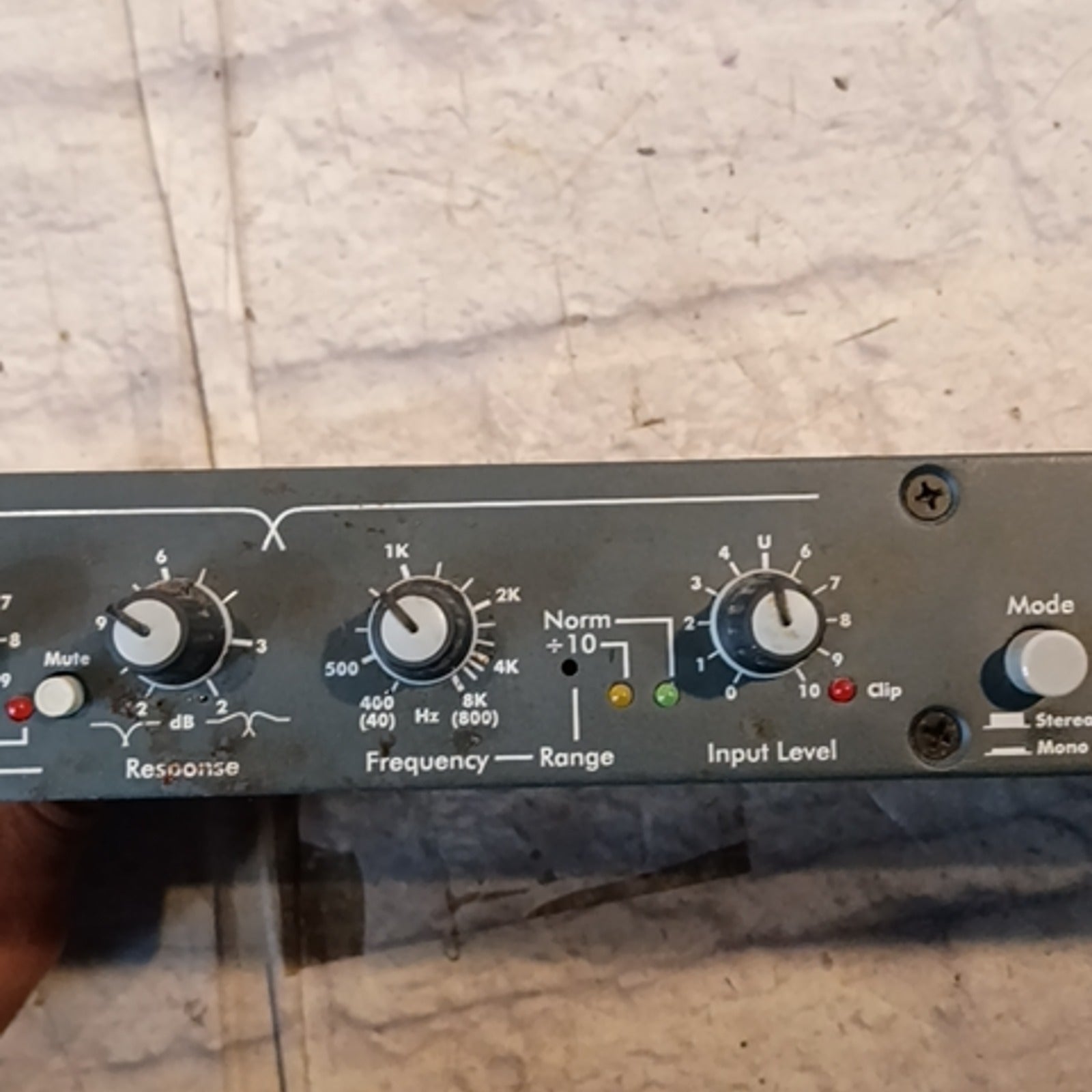 Ashly XR-1001 crossover unit Crossovers