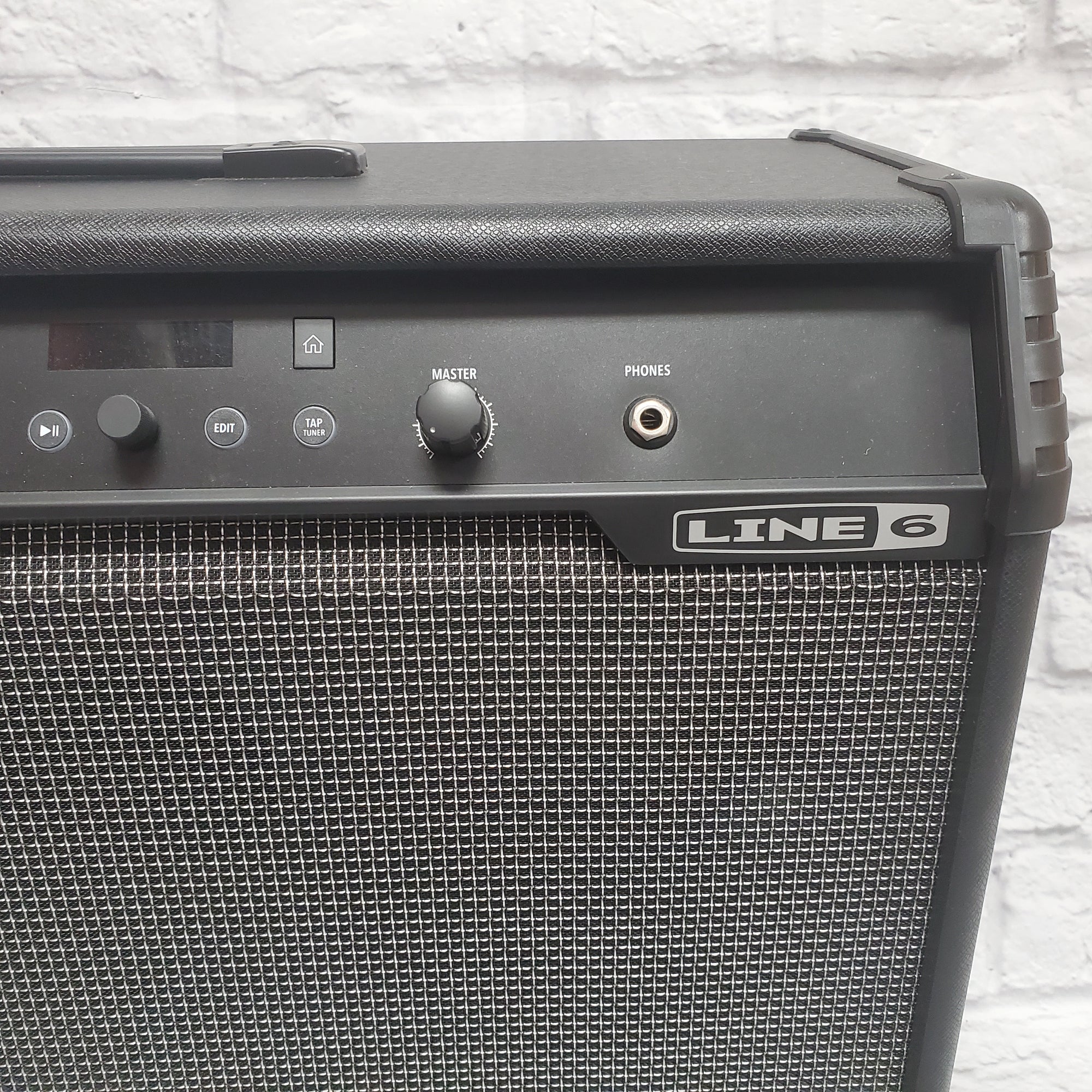 Line 6 Spider V 240 Guitar Combo Amplifier (240 Watts, 2x12")