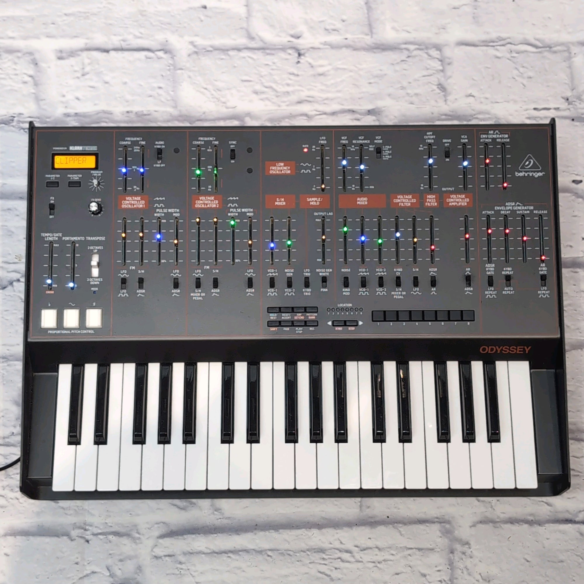 [美品]Behringer Odyssey (ベリンガー　シンセサイザー） Behringer Odyssey Synthesizer - buy online | USA