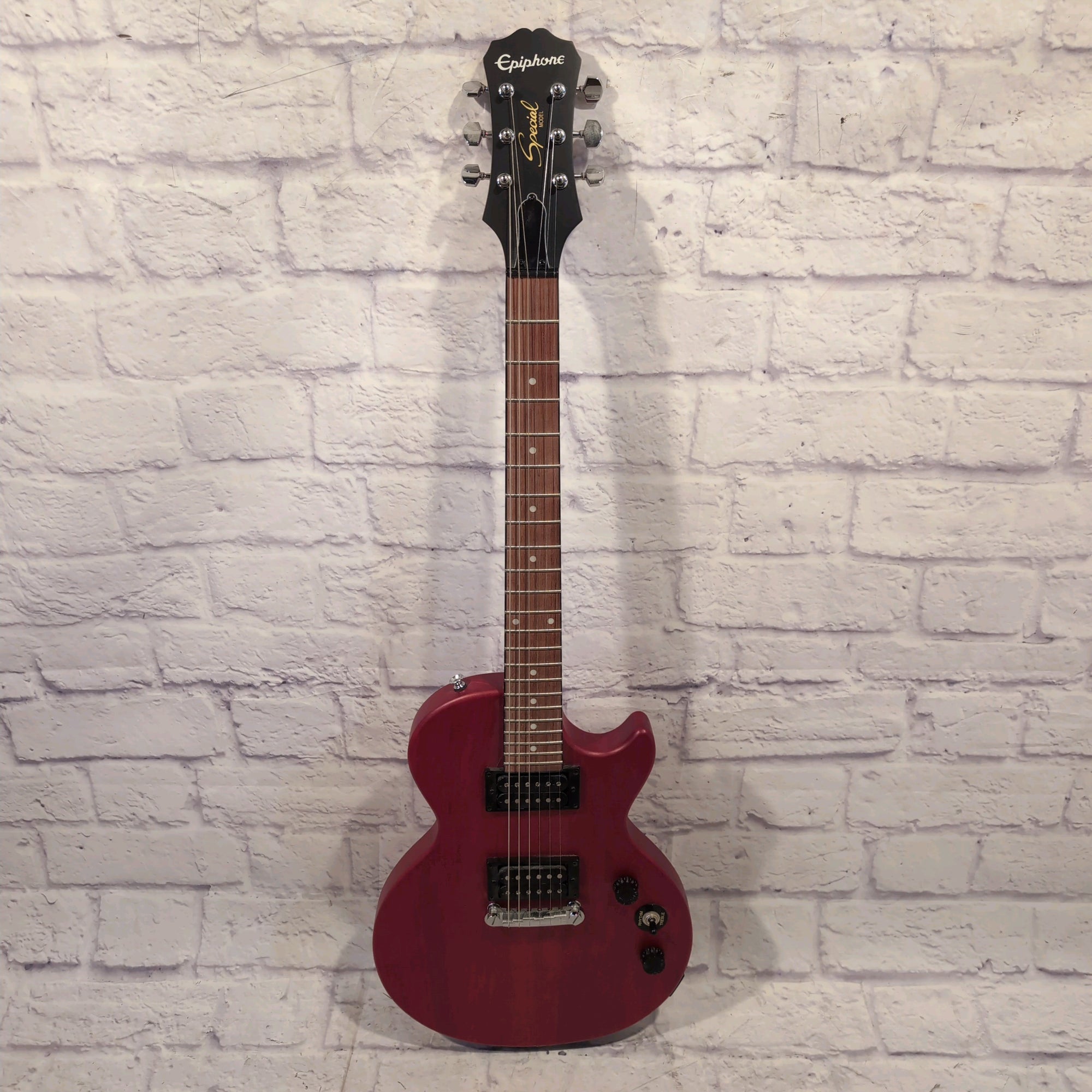 Epiphone Special Les Paul Electric Guitar Worn Cherry