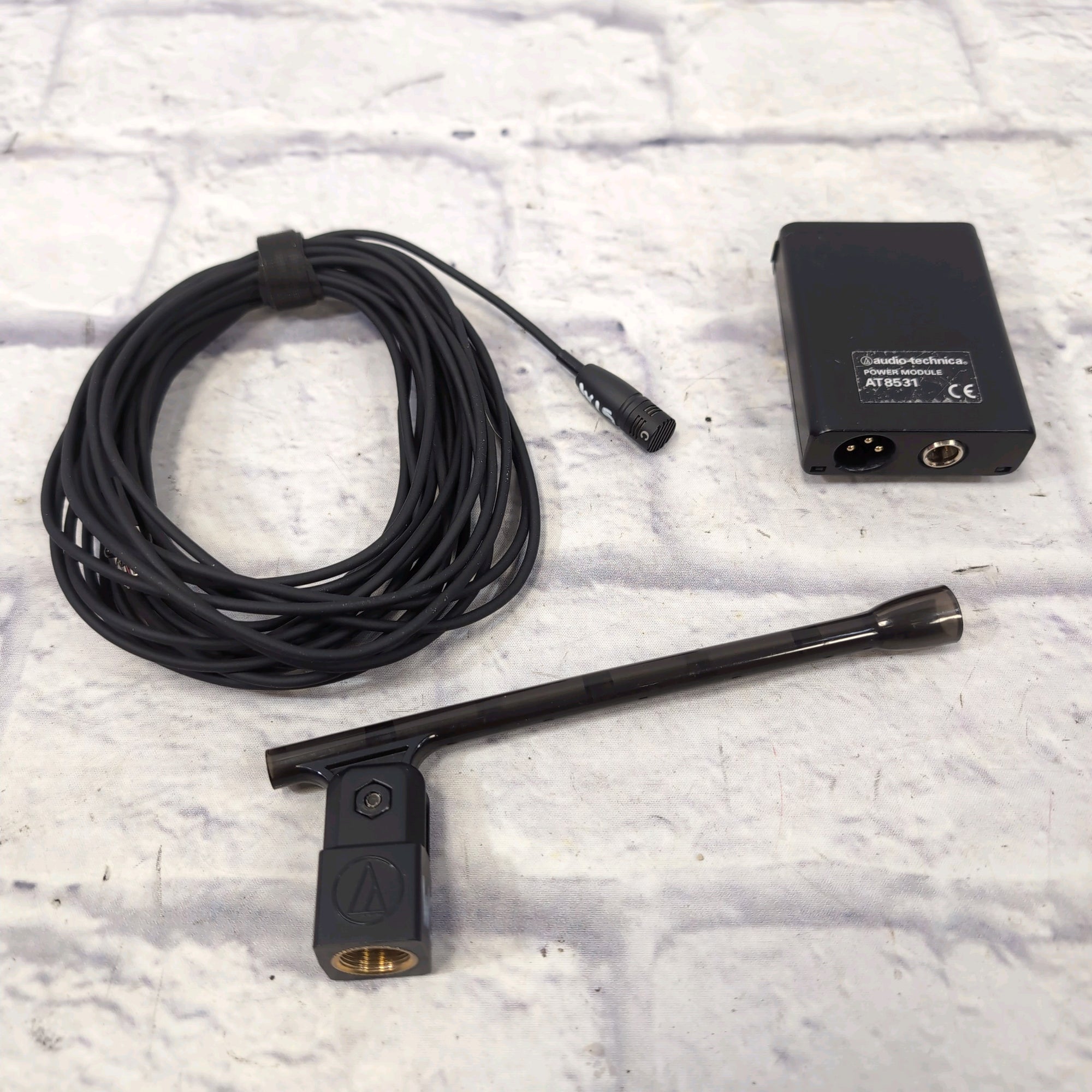 Audio Technica Wireless Lavalier Mic with Body Pack