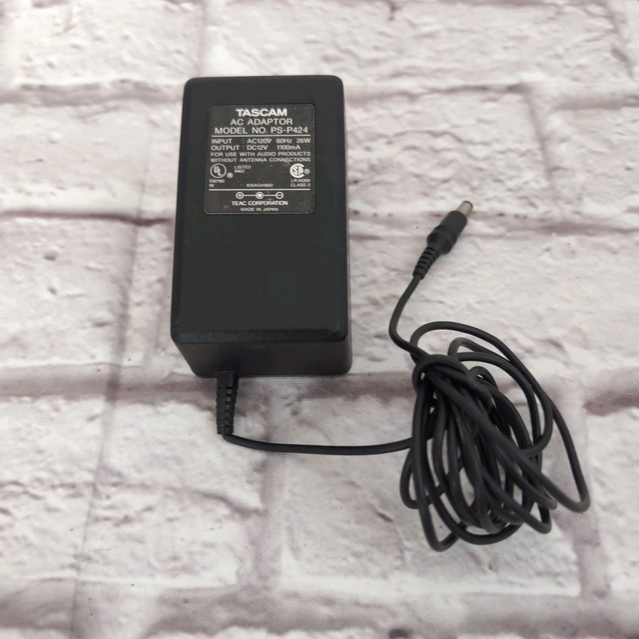 Tascam PS-P424 12V DC Center Negative 1100mA Power Supply