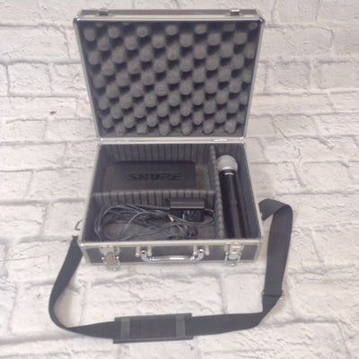 Shure BLX4 Receiver / with PG58 BLX2 H10 Wireless Microphone and Hard Case