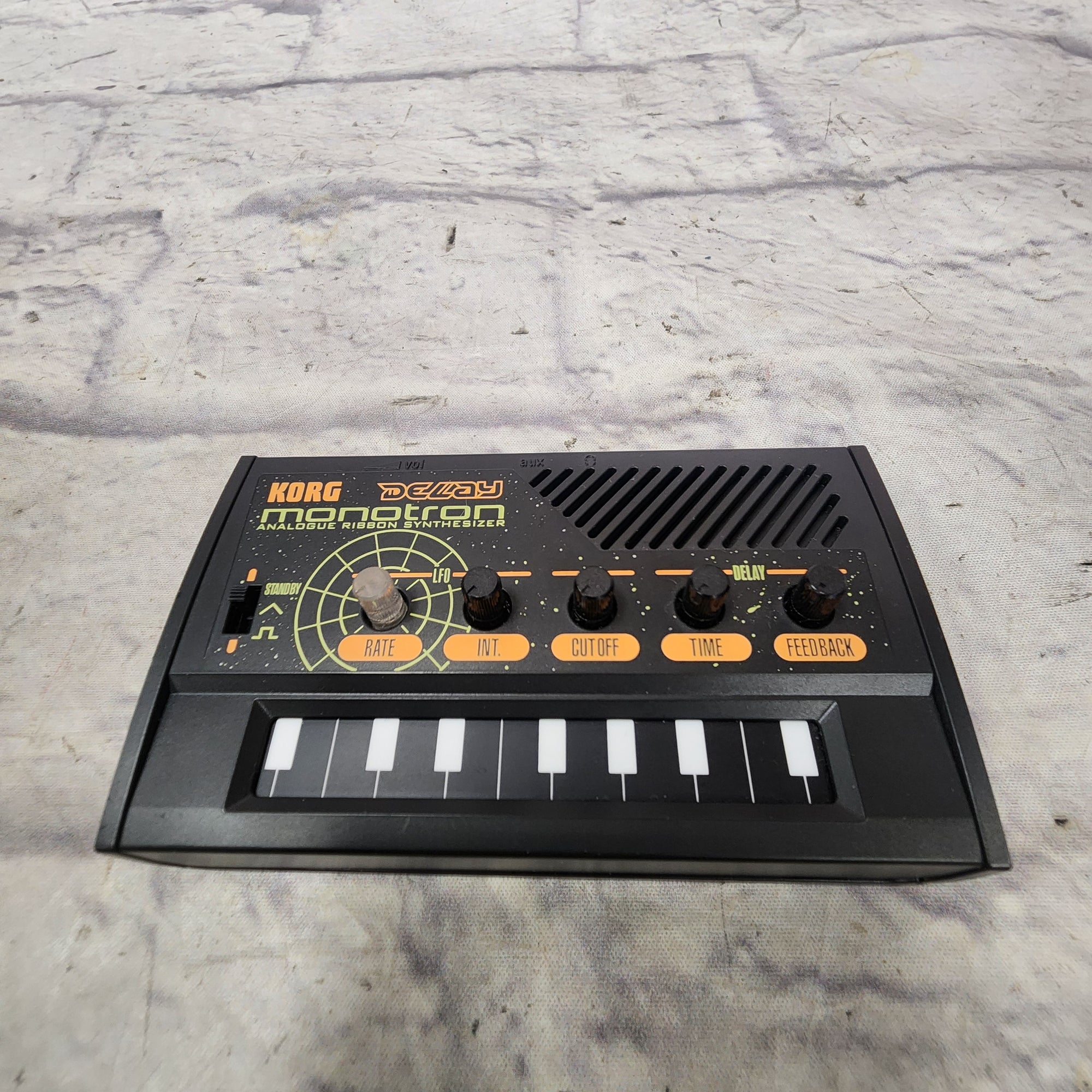 Korg Delay Monotron Mini Analog Ribbon Synthesizer