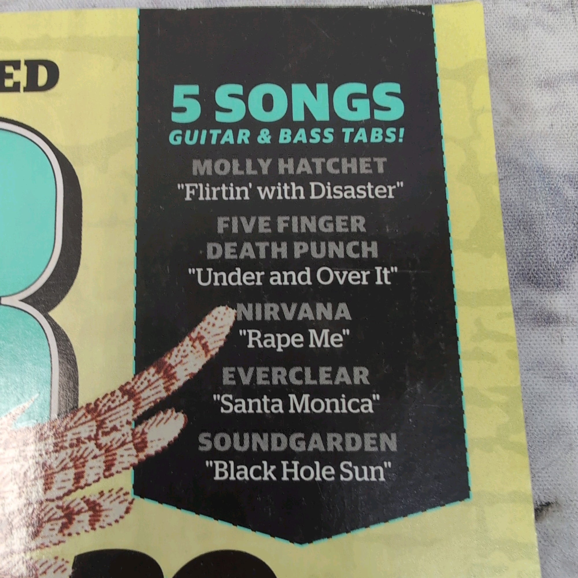 Guitar World December 2013 Nirvana | Carcass | Fuzz Box Roundup Magazine