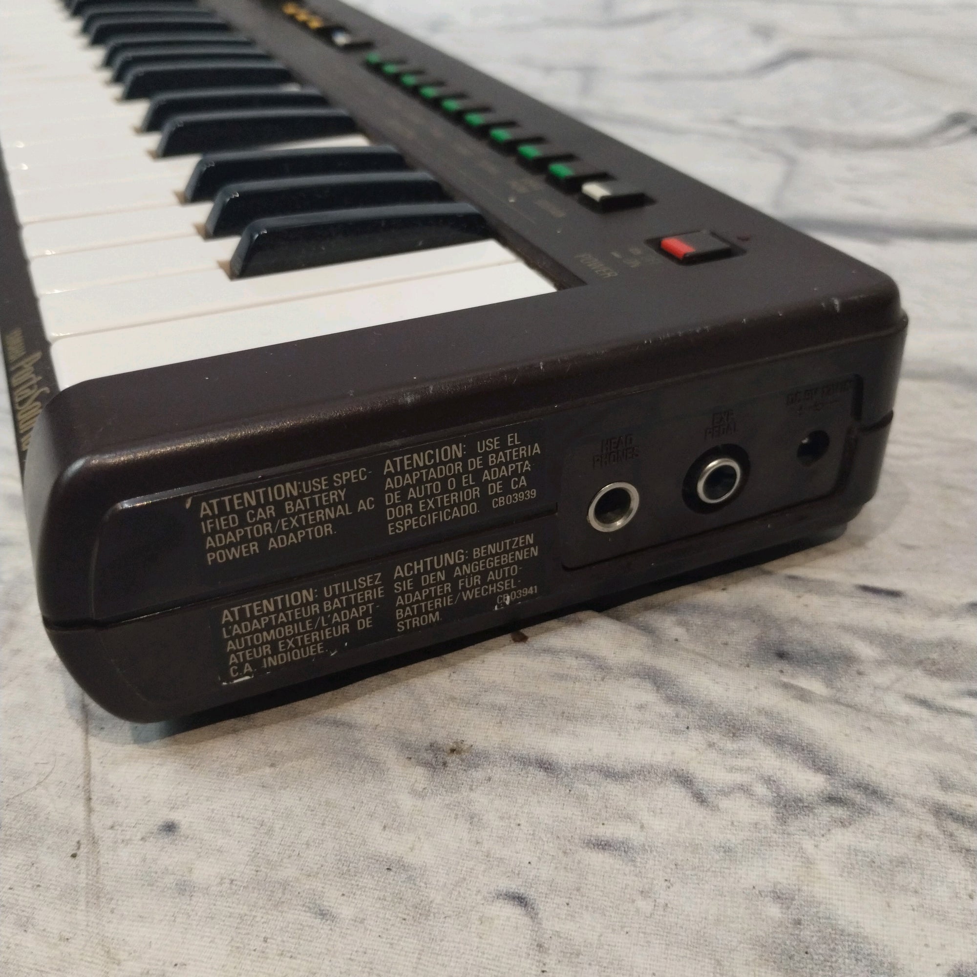 Yamaha PS-3 PortaSound 1980s Synthesizer (Brown) Digital Synth