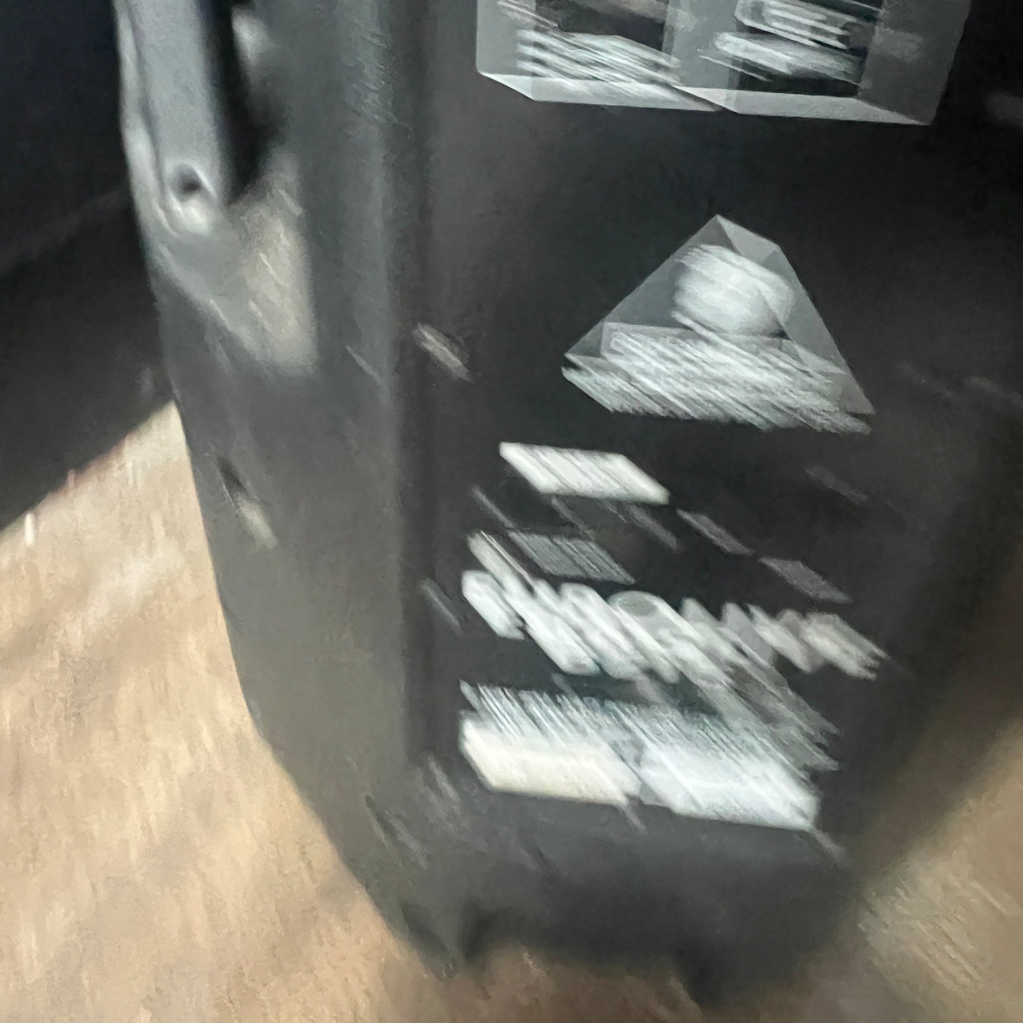 Behringer B215A Powered Speaker TWEETER OUT
