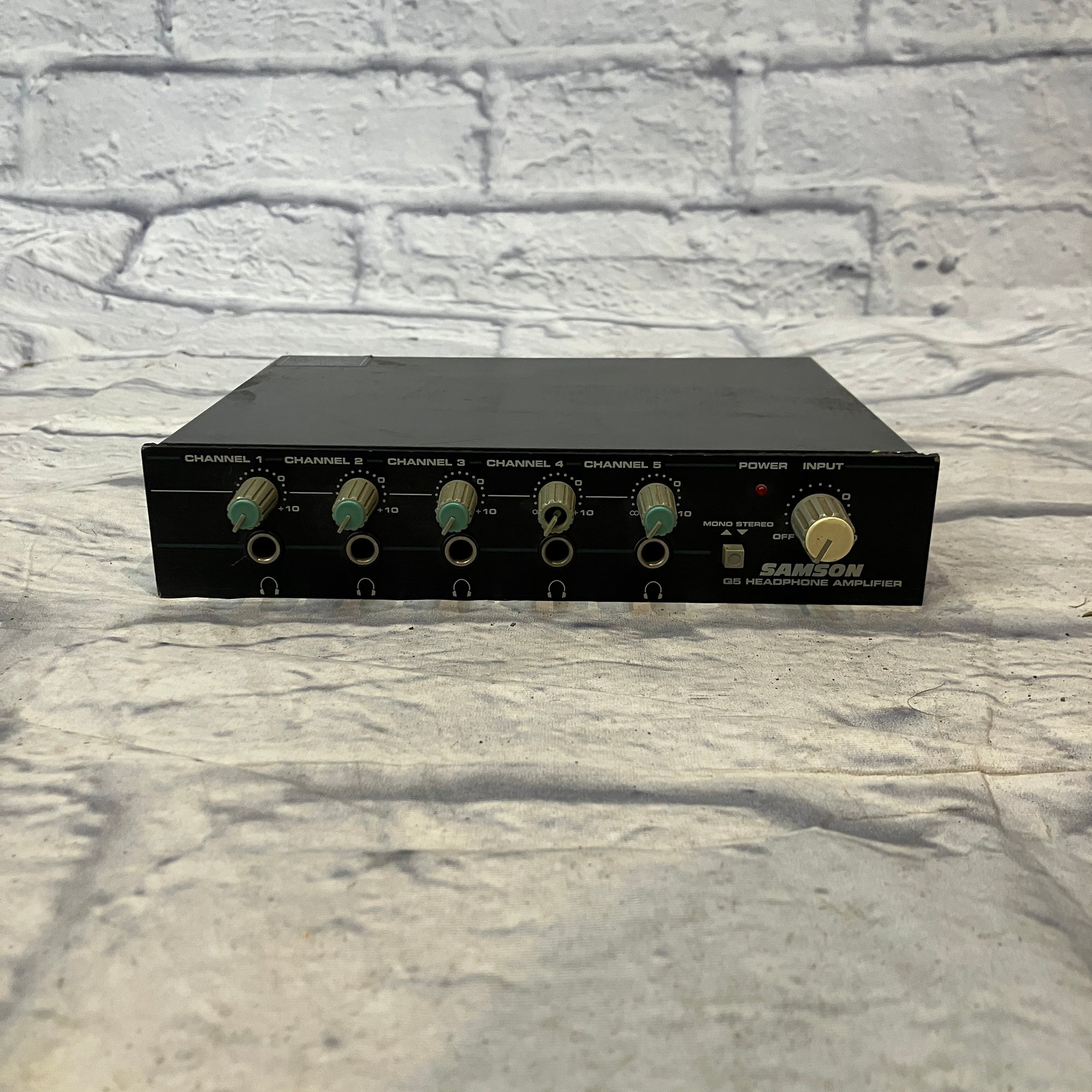 Samson Q5 Headphone Amp