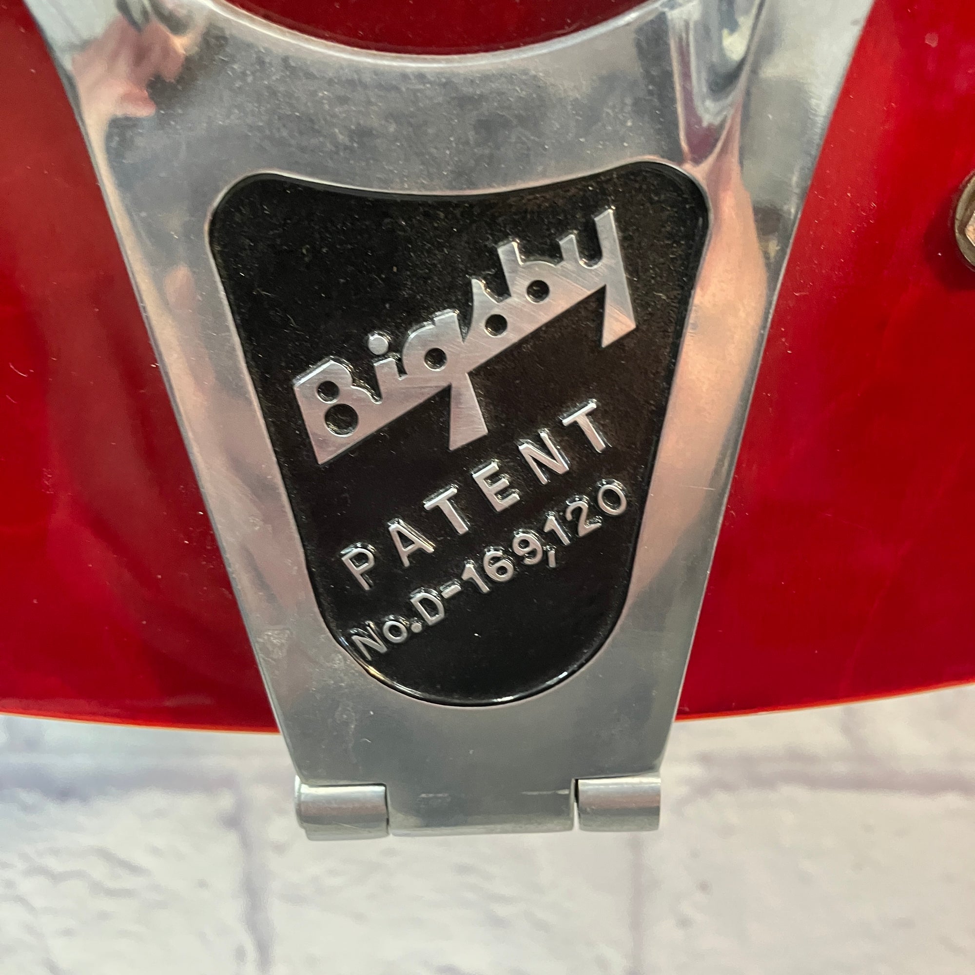 Epiphone Dot CH with Bigsby Vibrato