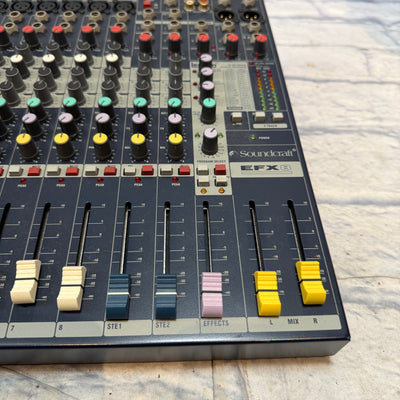 Soundcraft EFX 8 Mixer