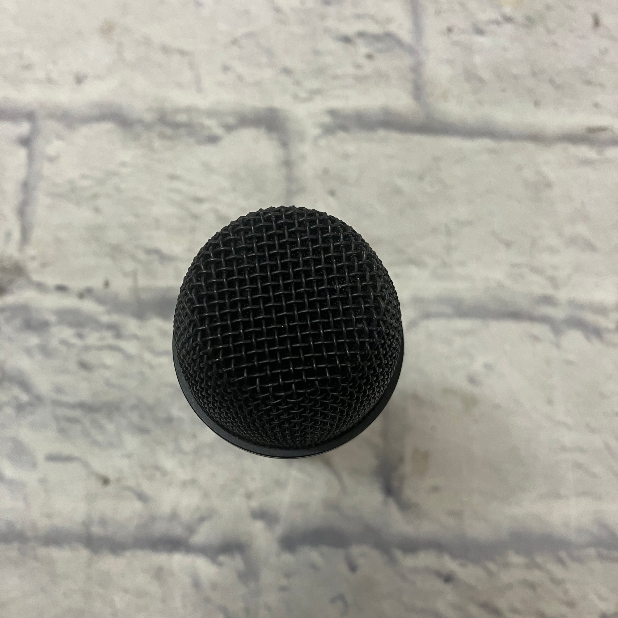 Digital Reference DRV200 Dynamic Microphone