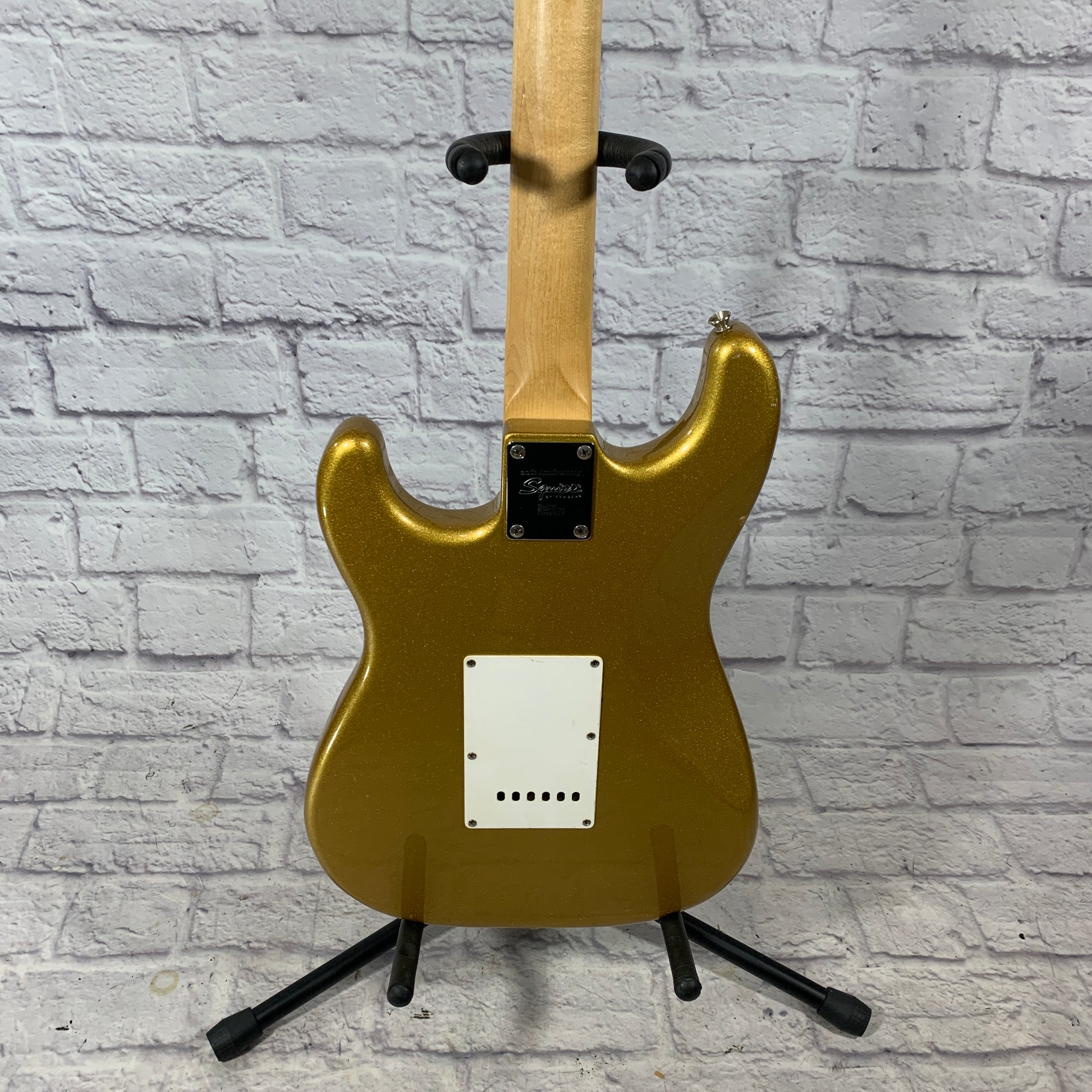 Squier Affinity Gold Sparkle Strat Electric Guitar