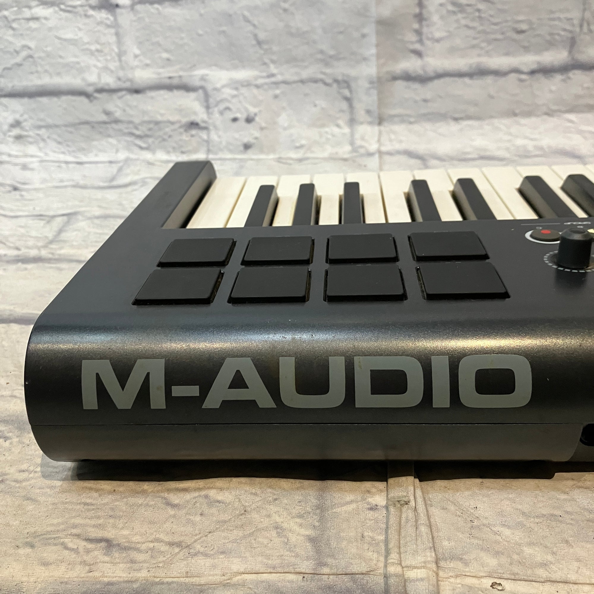 M-Audio Axiom 25 MIDI Controller USB