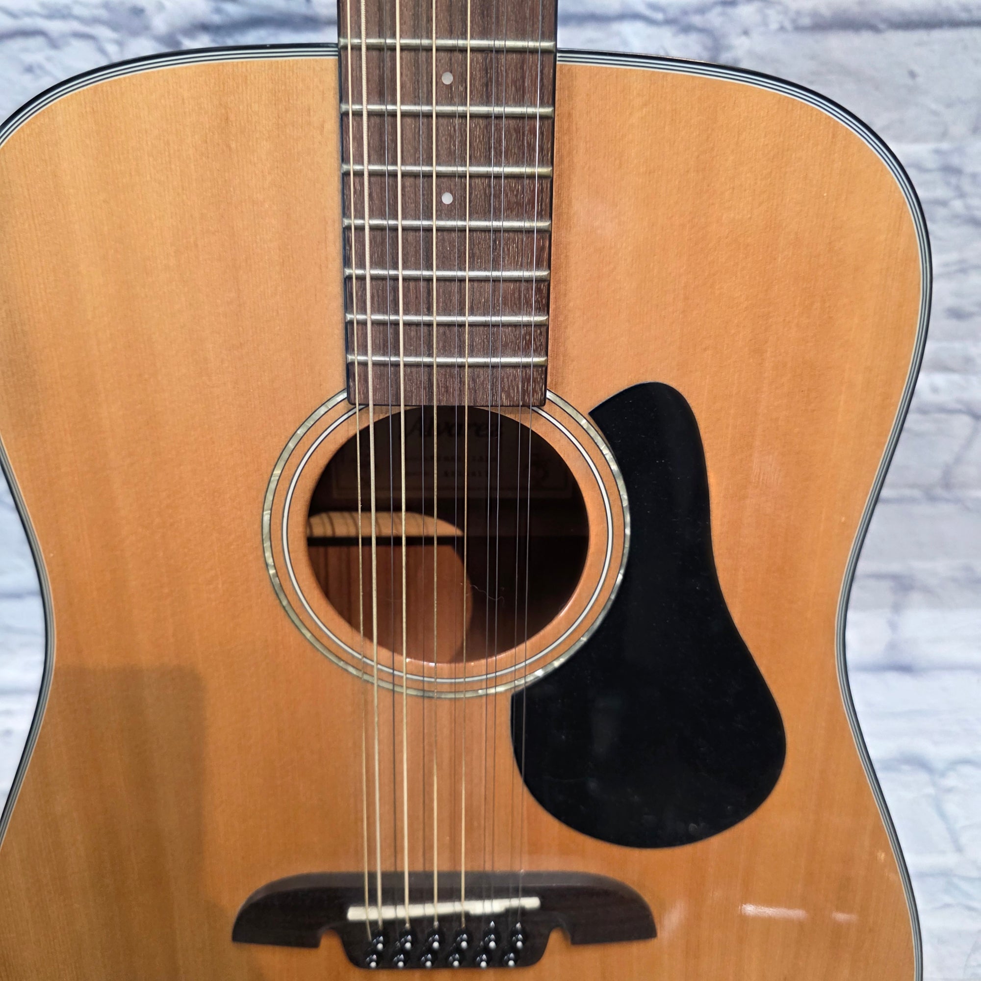 Alvarez RD20S12 Regent Dreadnought 12 String Acoustic Guitar With Case