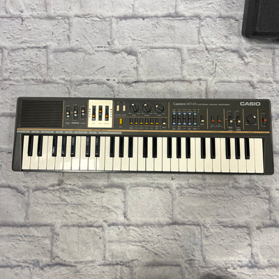 Casio Casiotone Vintage MT-68 with Case and Power Supply 1980s