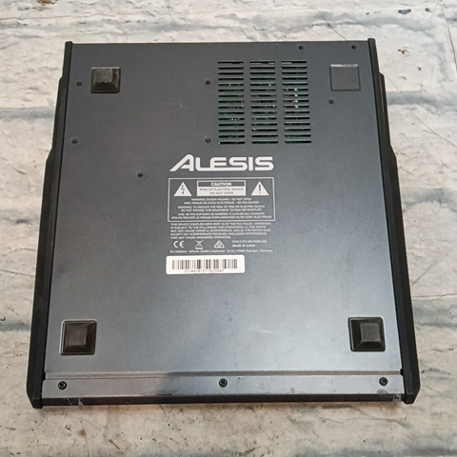 Alesis Multimix8 USB FX Mixer
