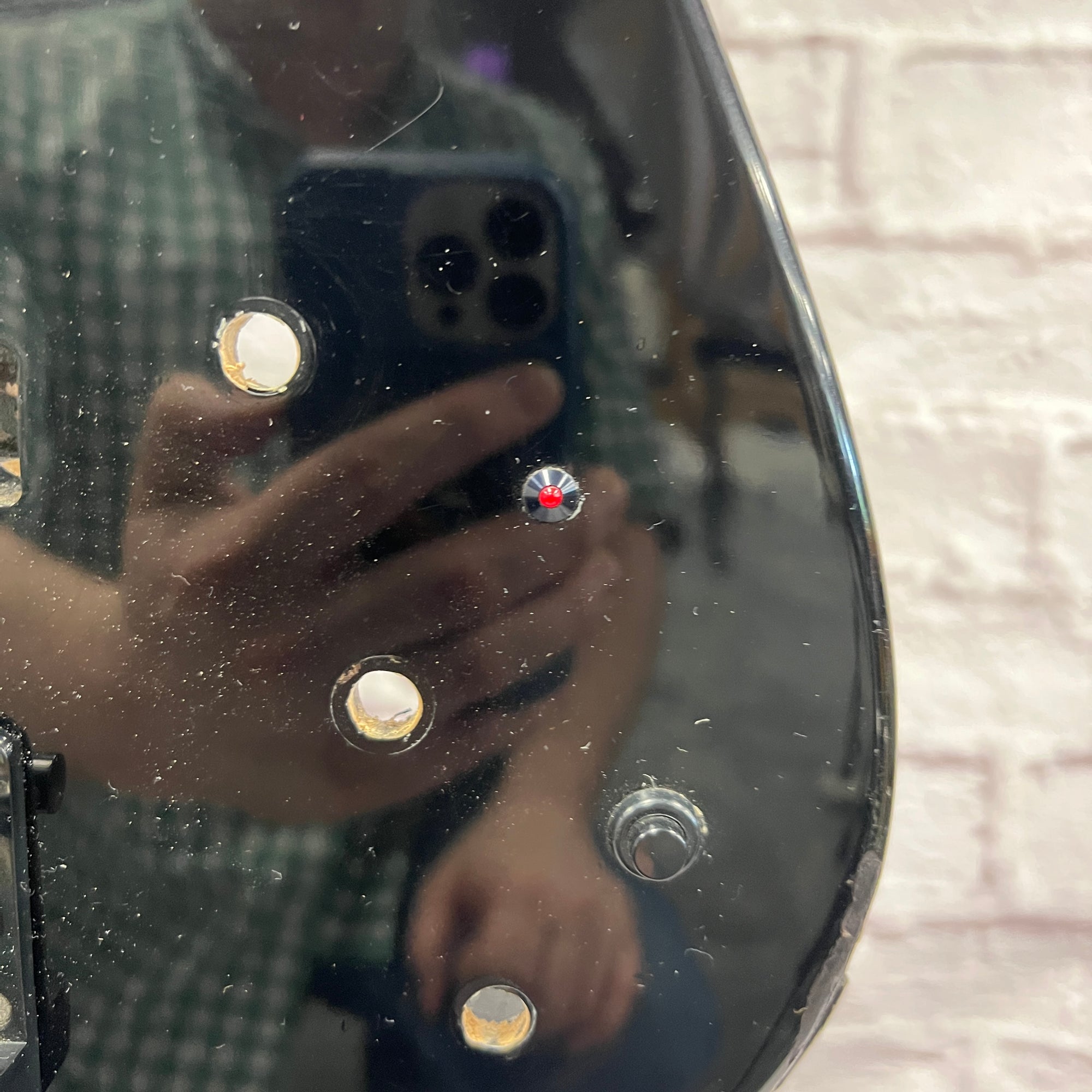 Nady Thunder Bass Husk - Neck Body Tuners Bridge Project