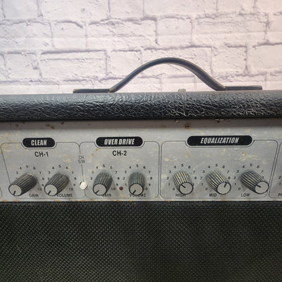 Rogue GS100R 2x12 100-Watt Solid State Guitar Combo Amp